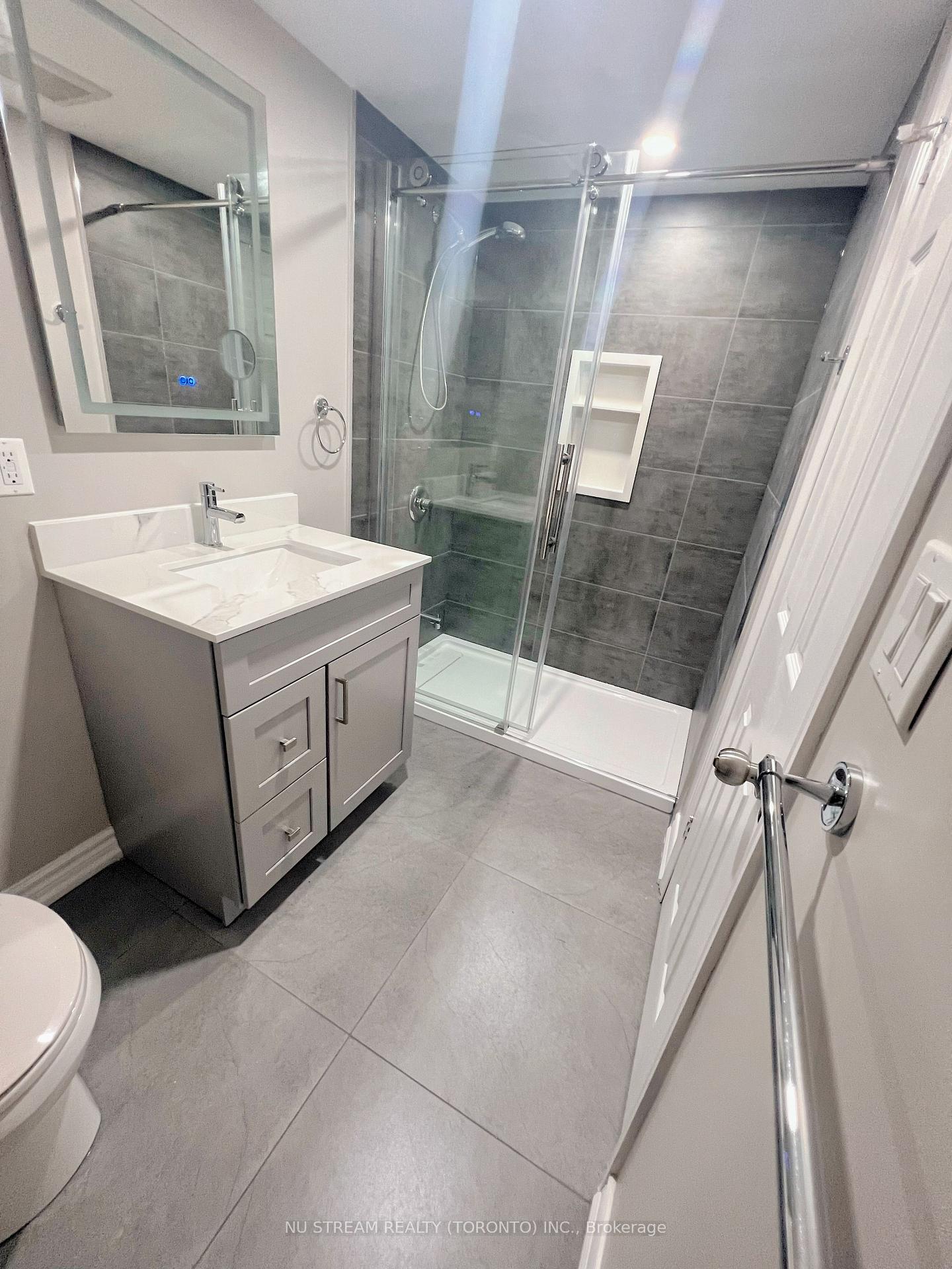 Photo 6 of Unit Bsmt, 46 Coppard Avenue, Markham, Middlefield — HOMEH
