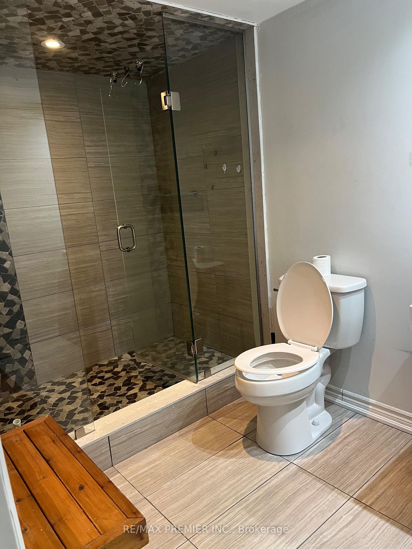 Photo 9 of Unit Bsmt, 67 Cartwright Boulevard, Vaughan, East Woodbridge — HOMEH