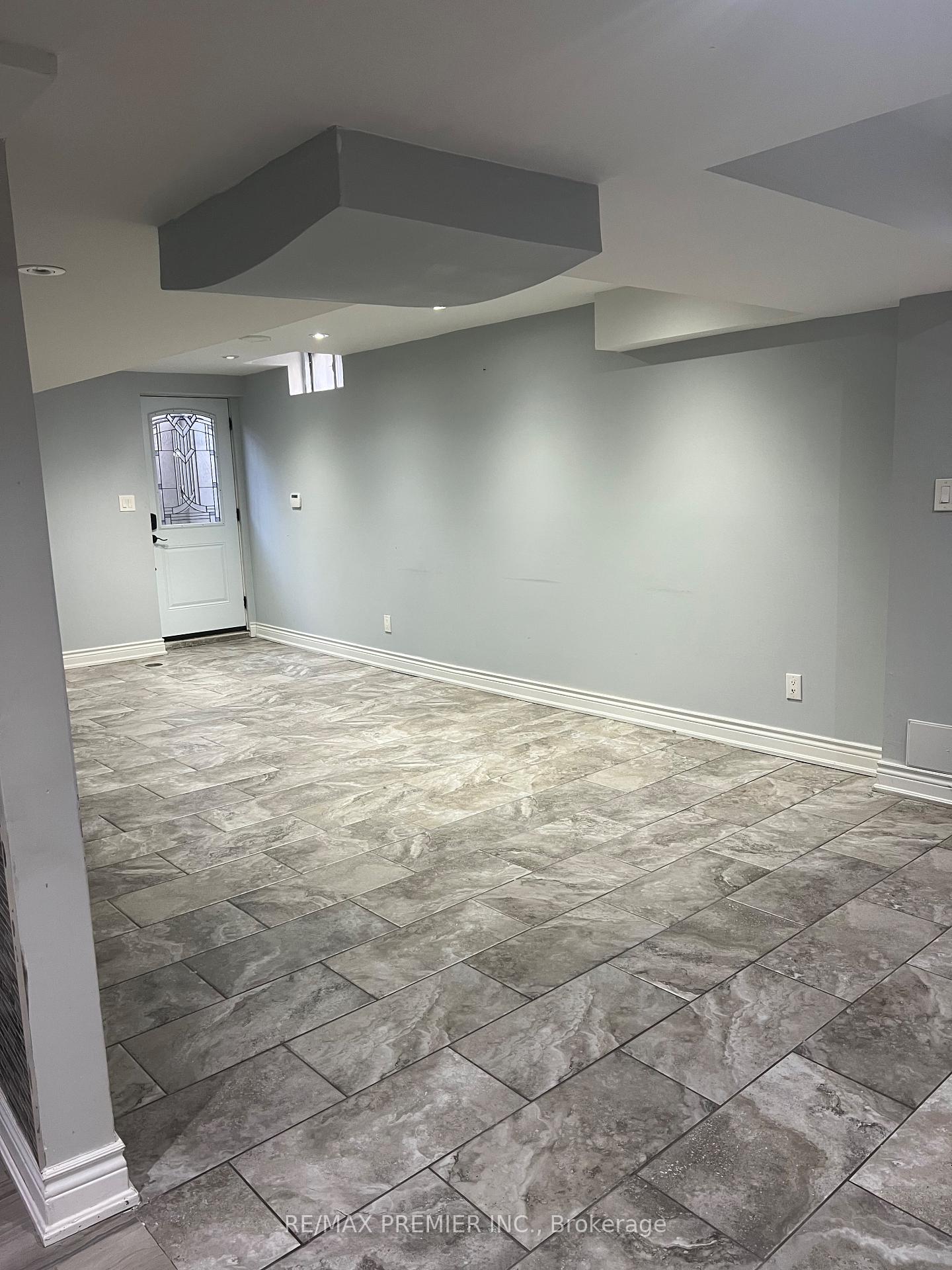 Photo 10 of Unit Bsmt, 67 Cartwright Boulevard, Vaughan, East Woodbridge — HOMEH