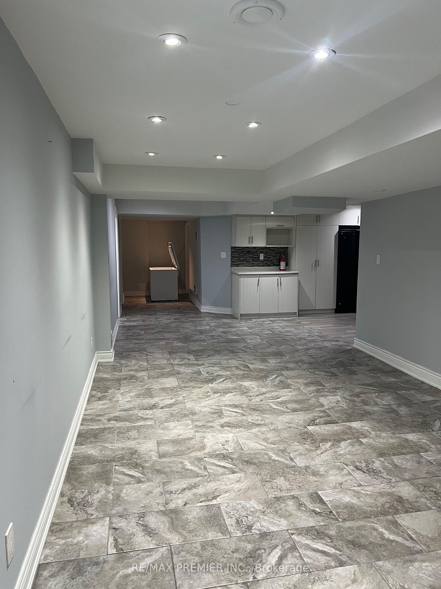 Photo 11 of Unit Bsmt, 67 Cartwright Boulevard, Vaughan, East Woodbridge — HOMEH