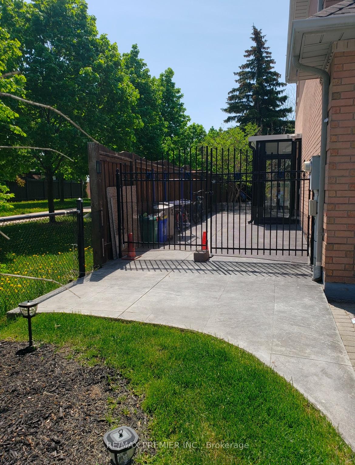Photo 19 of Unit Bsmt, 67 Cartwright Boulevard, Vaughan, East Woodbridge — HOMEH