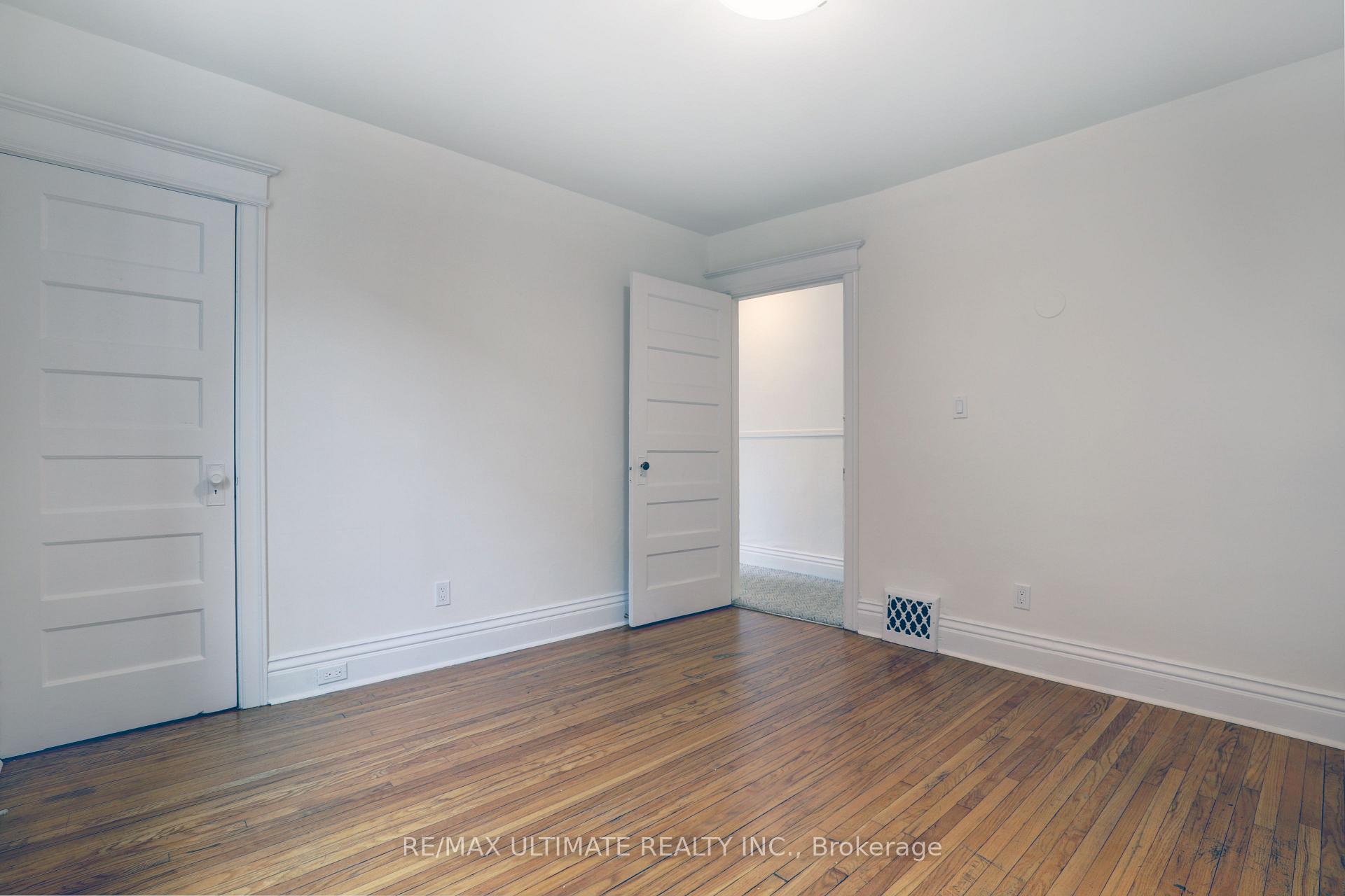 Photo 6 of Unit Upper, 23 Rainsford Road, Toronto, The Beaches — HOMEH