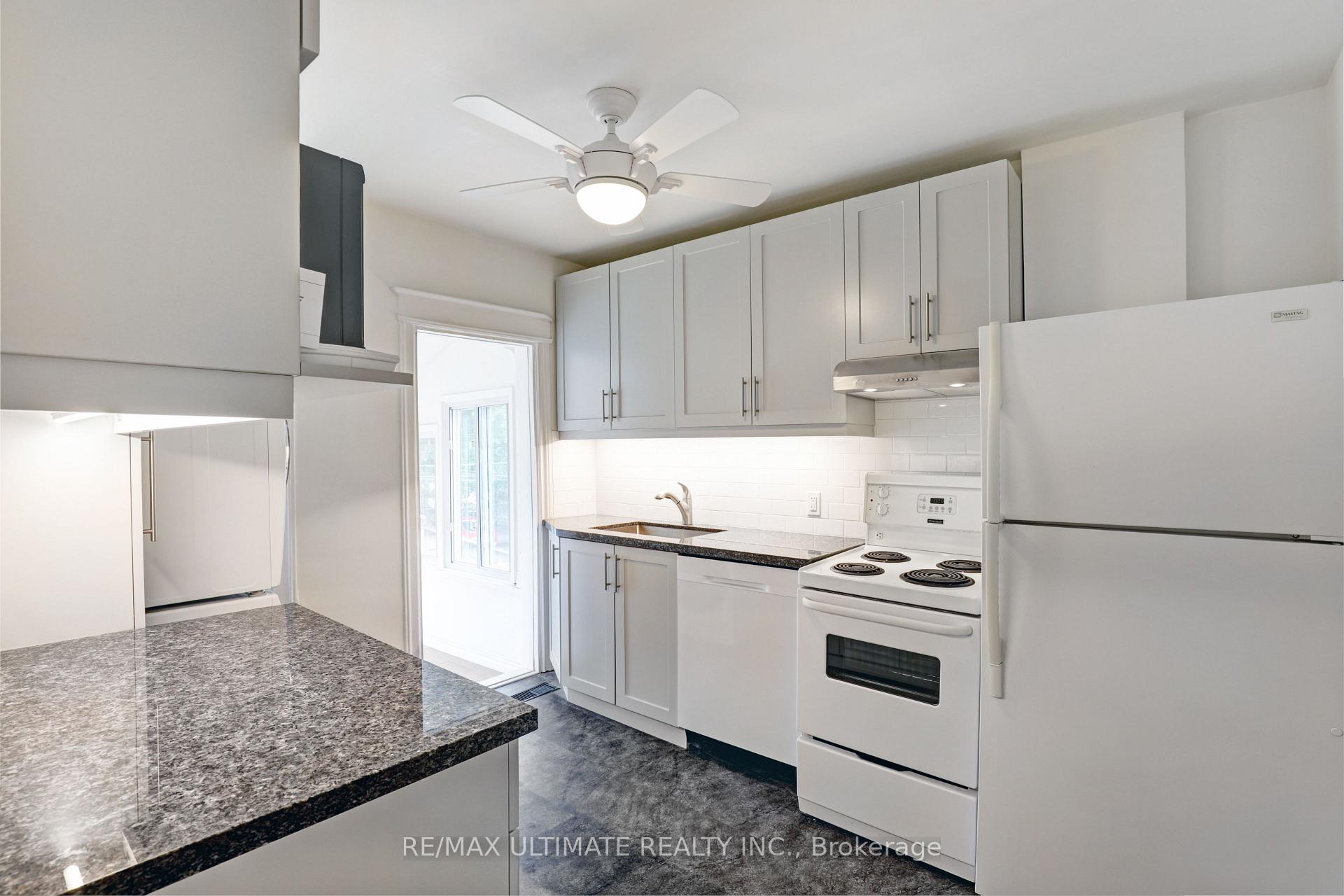 Photo 7 of Unit Upper, 23 Rainsford Road, Toronto, The Beaches — HOMEH