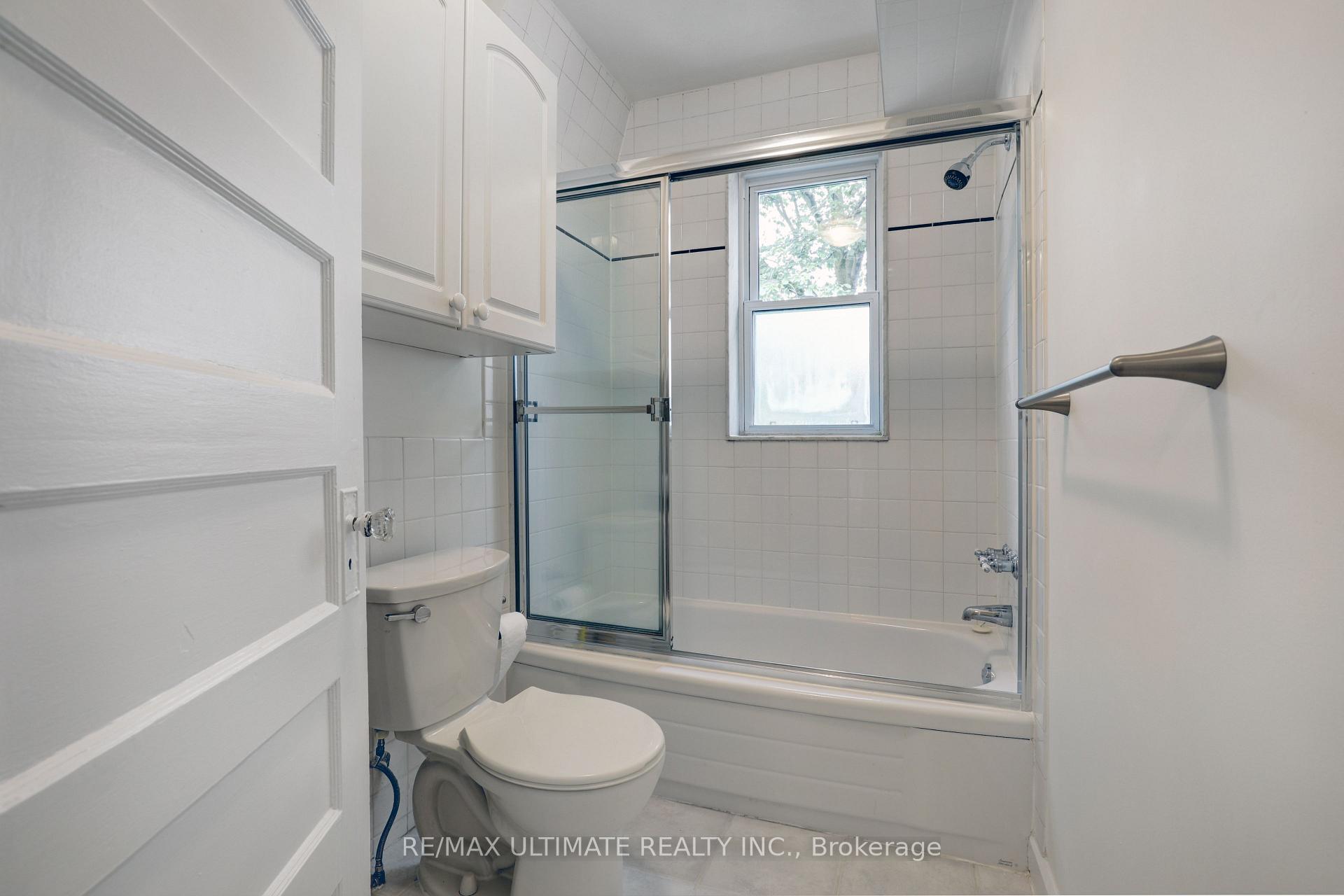 Photo 11 of Unit Upper, 23 Rainsford Road, Toronto, The Beaches — HOMEH