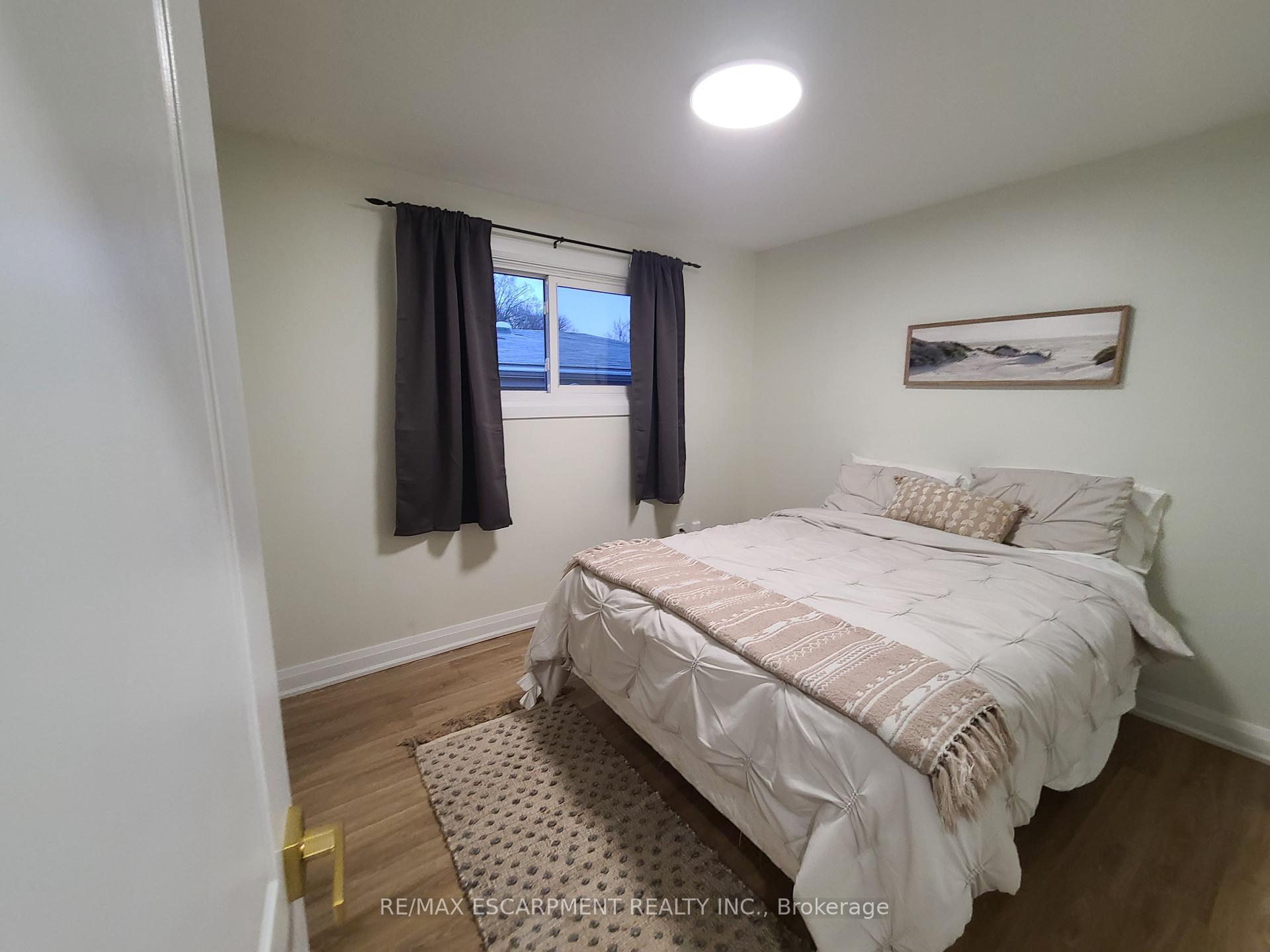 Photo 8 of Unit A, 96 Cardinal Drive, Hamilton, Bruleville — HOMEH