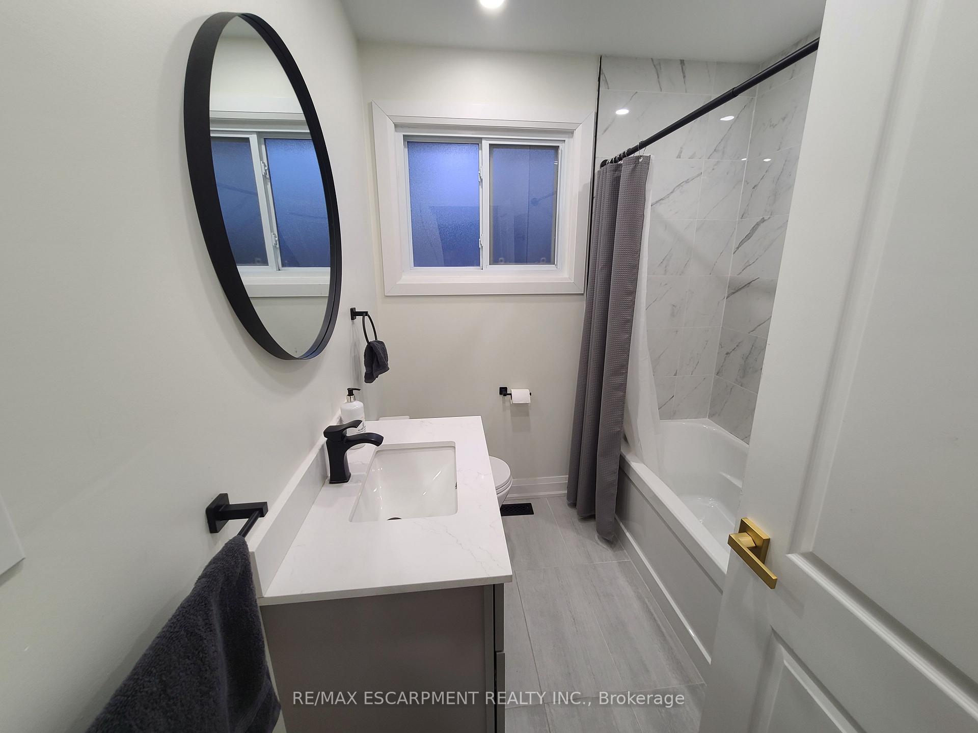 Photo 10 of Unit A, 96 Cardinal Drive, Hamilton, Bruleville — HOMEH