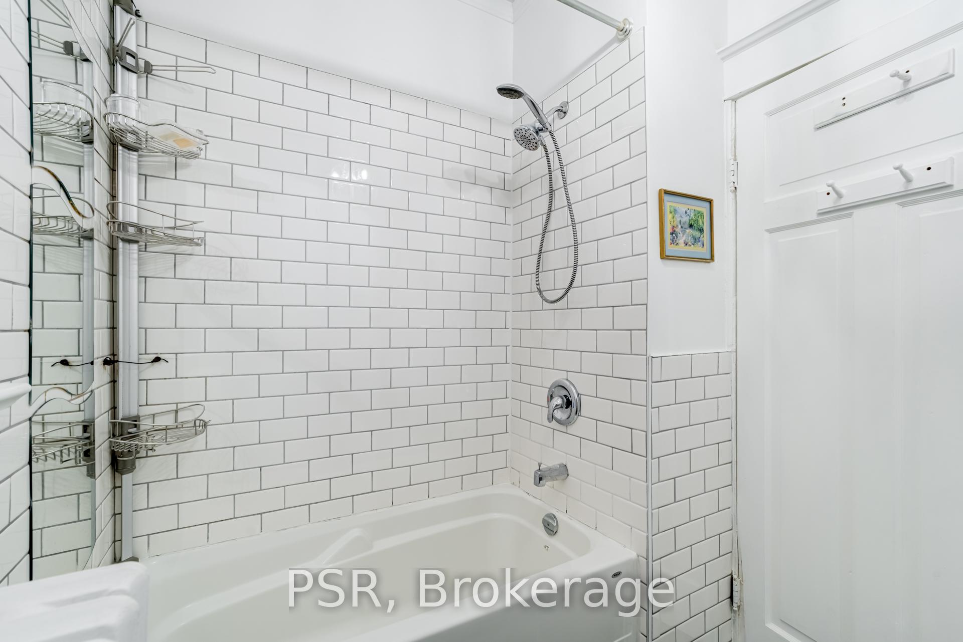 Photo 17 of Unit Main, 357 Roehampton Avenue, Toronto, Mount Pleasant East — HOMEH