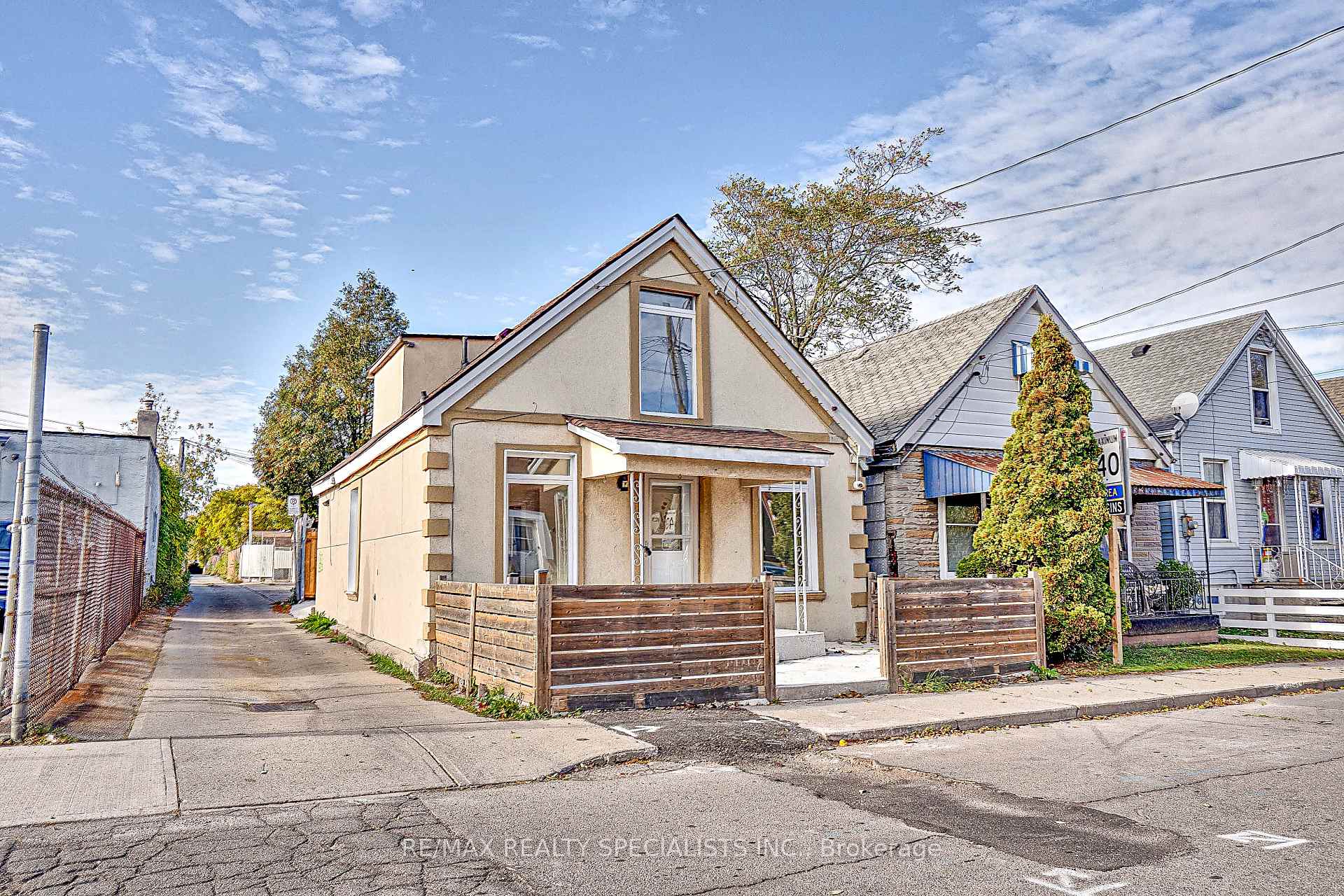 Photo 50 of 143 Glendale Avenue, Hamilton, Crown Point — HOMEH