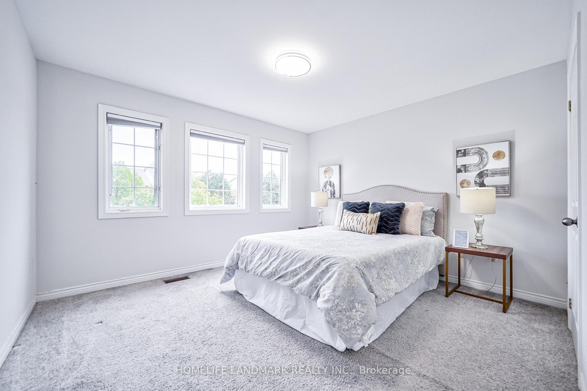 Photo 21 of Unit upper, 258 Stone Road, Aurora, Aurora Grove — HOMEH