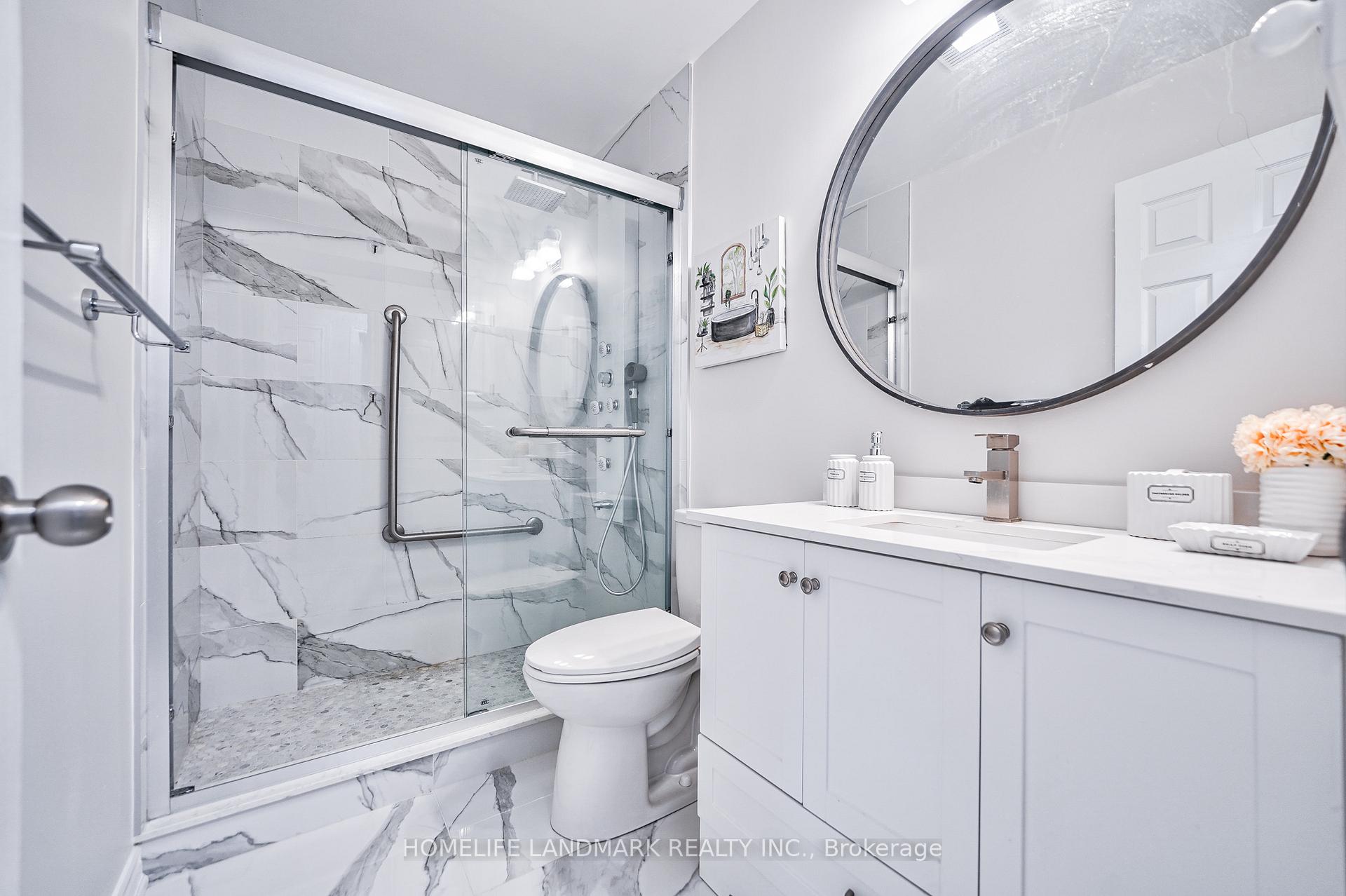Photo 25 of Unit upper, 258 Stone Road, Aurora, Aurora Grove — HOMEH
