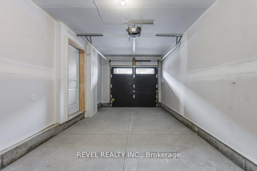 Photo 38 of Unit 70, 120 Court Drive, Brant, Paris — HOMEH