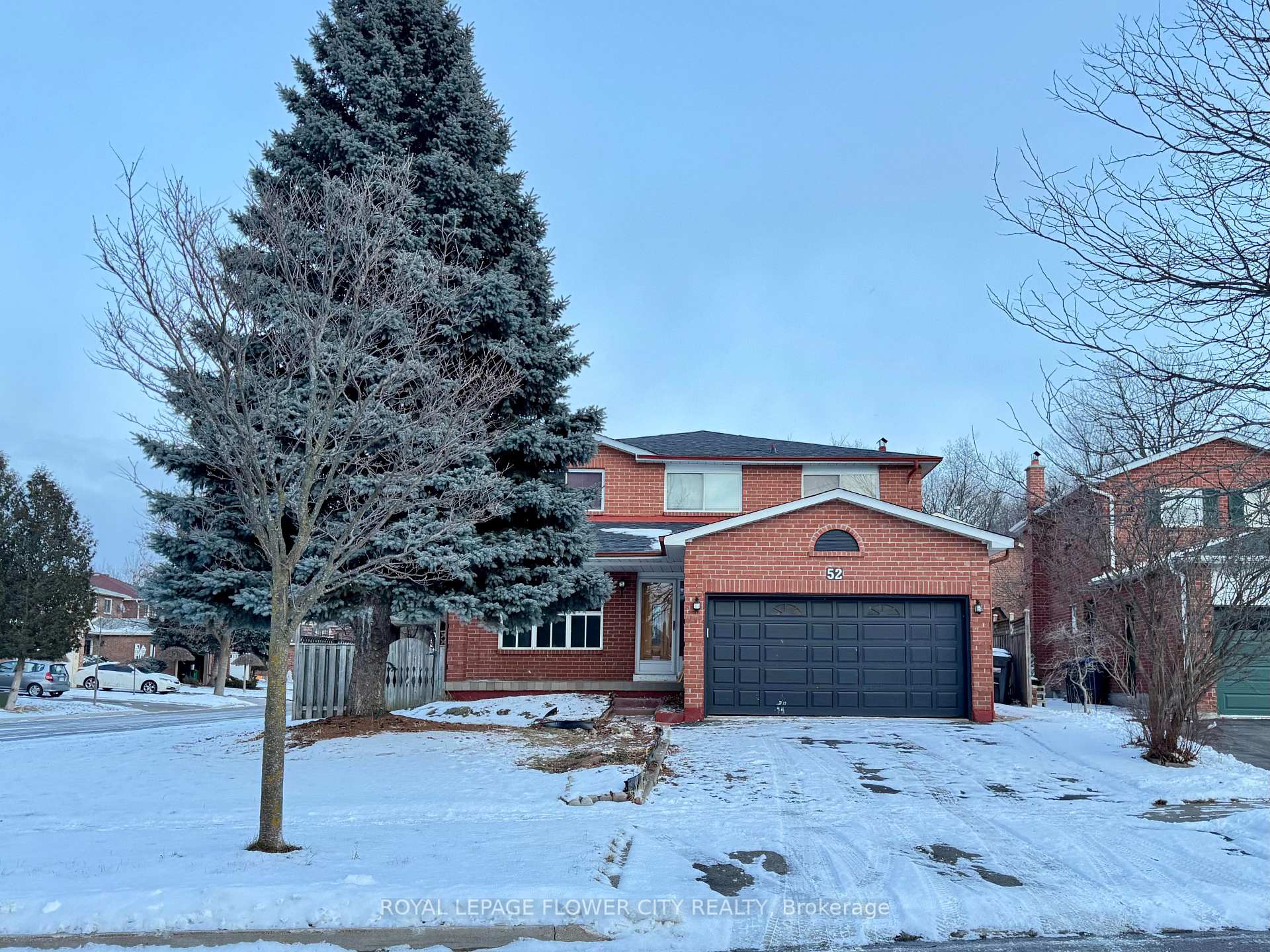 Photo 1 of 52 Dundalk Crescent, Brampton, Heart Lake West — HOMEH