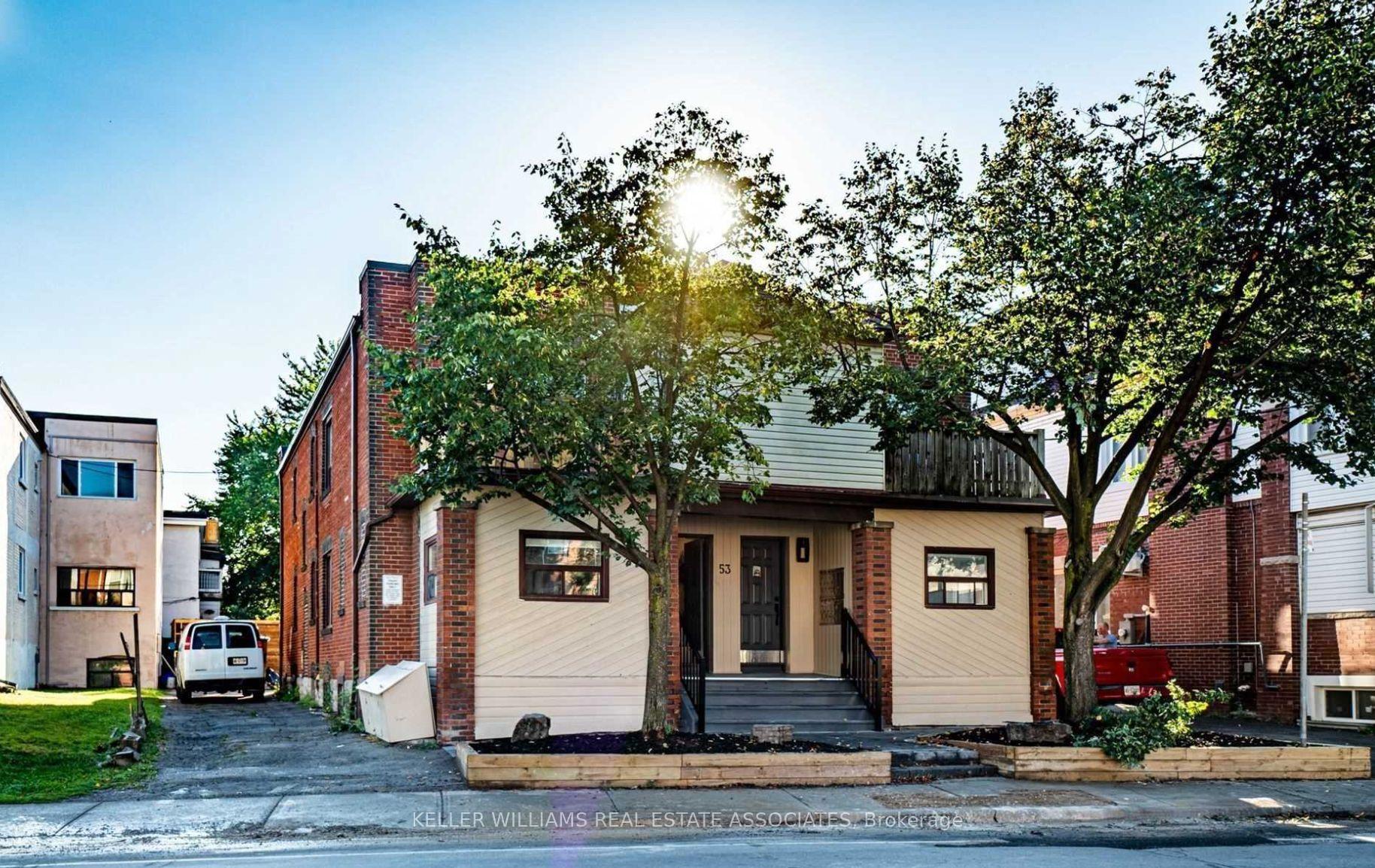 Front of Unit B1, 53 Dawes Road