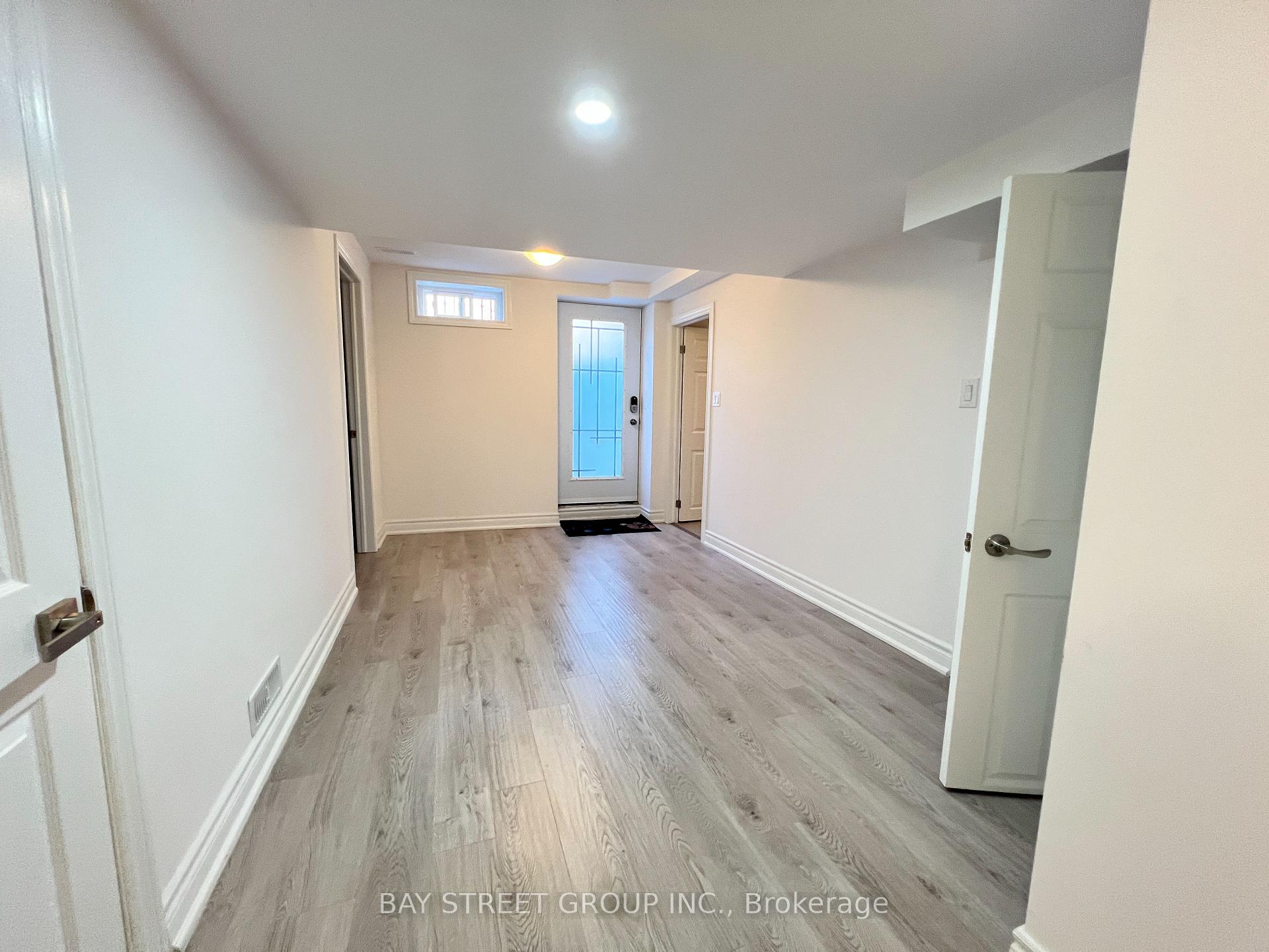Photo 12 of 6 Briardale Place, Aurora, Aurora Highlands — HOMEH