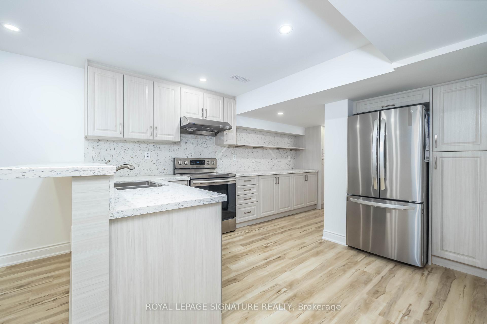 Photo 10 of 11 Fleming Crescent, Haldimand — HOMEH