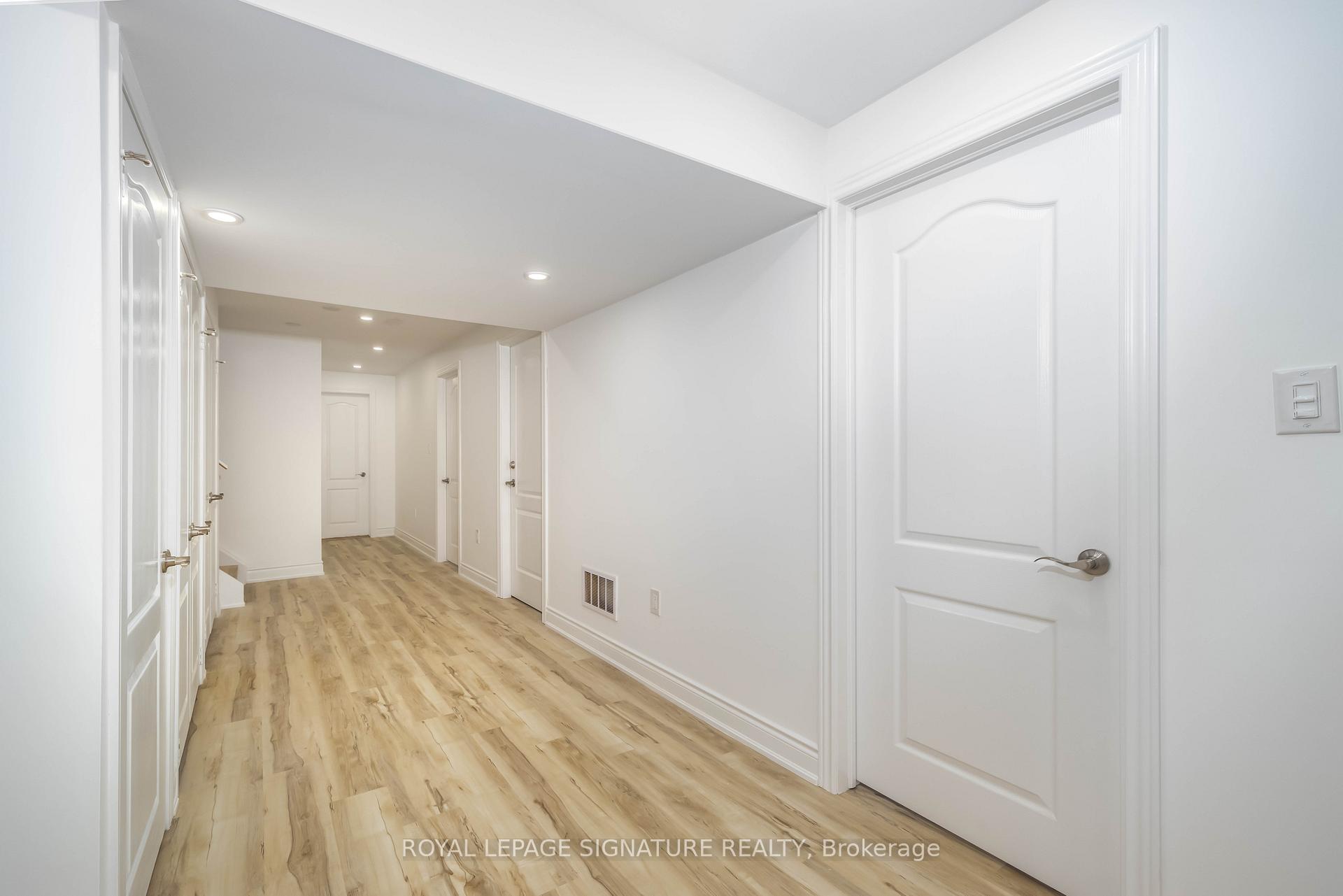 Photo 12 of 11 Fleming Crescent, Haldimand — HOMEH