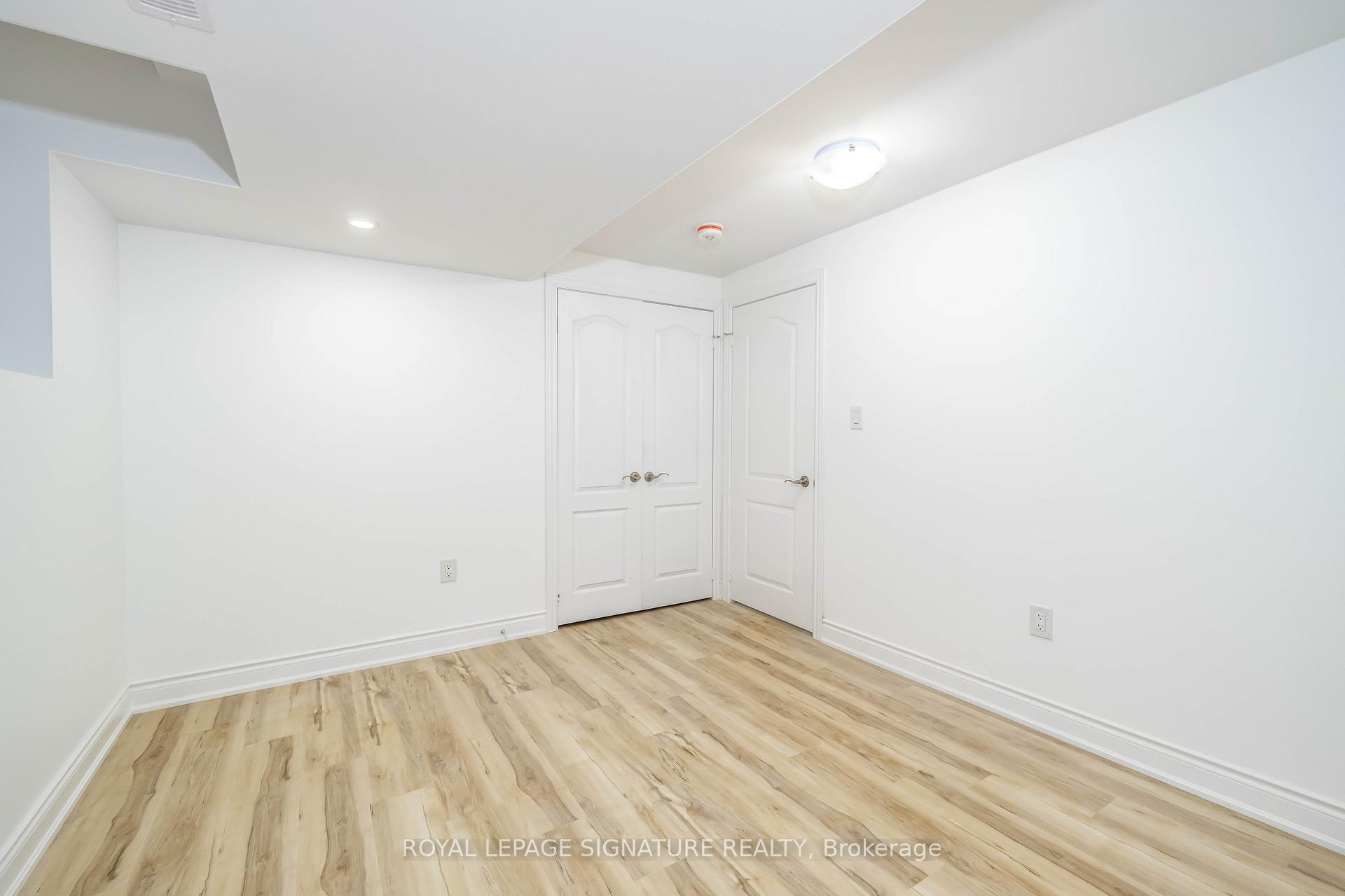 Photo 13 of 11 Fleming Crescent, Haldimand — HOMEH
