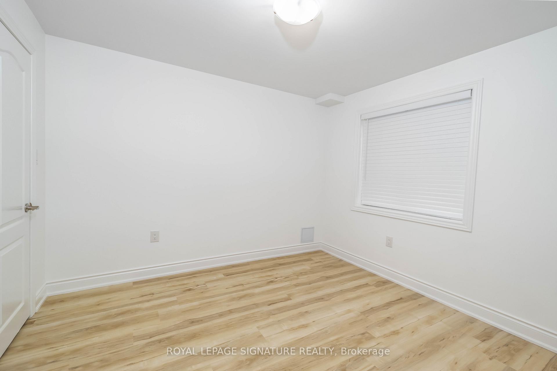 Photo 15 of 11 Fleming Crescent, Haldimand — HOMEH