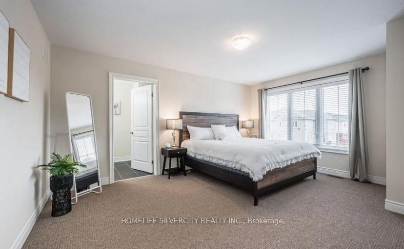 Photo 12 of 194 Eaglecrest Street, Kitchener, Bridgeport — HOMEH