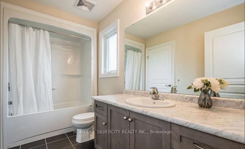 Photo 21 of 194 Eaglecrest Street, Kitchener, Bridgeport — HOMEH
