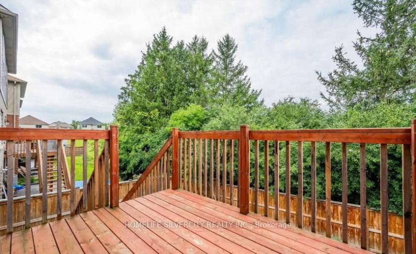 Photo 23 of 194 Eaglecrest Street, Kitchener, Bridgeport — HOMEH