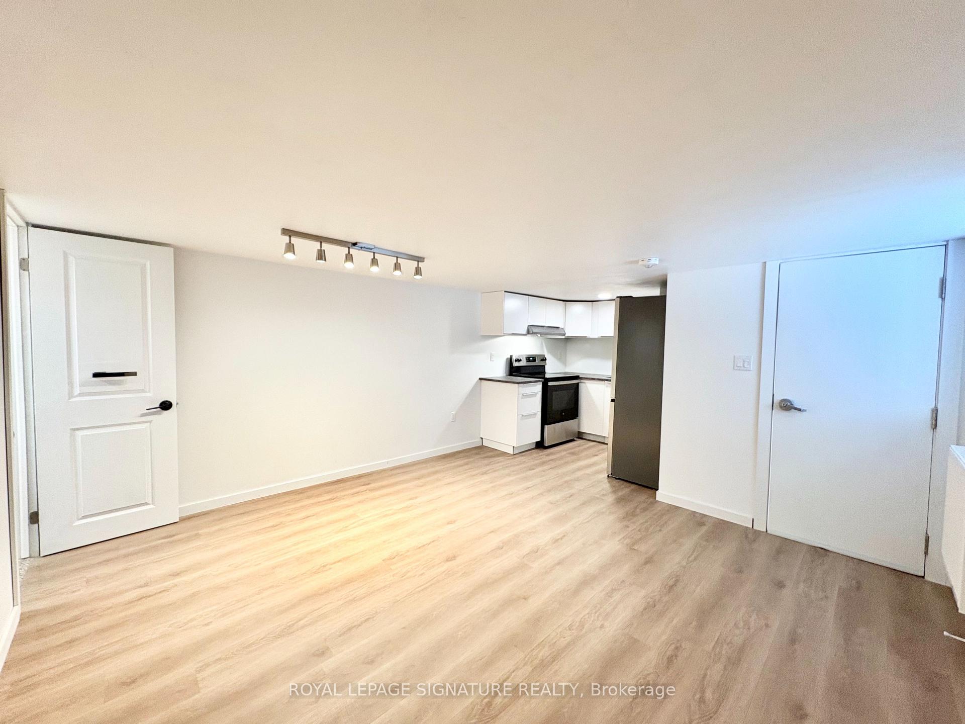 Photo 7 of Unit Lower Level, 205 Westwood Avenue, Toronto, Danforth Village-East York — HOMEH
