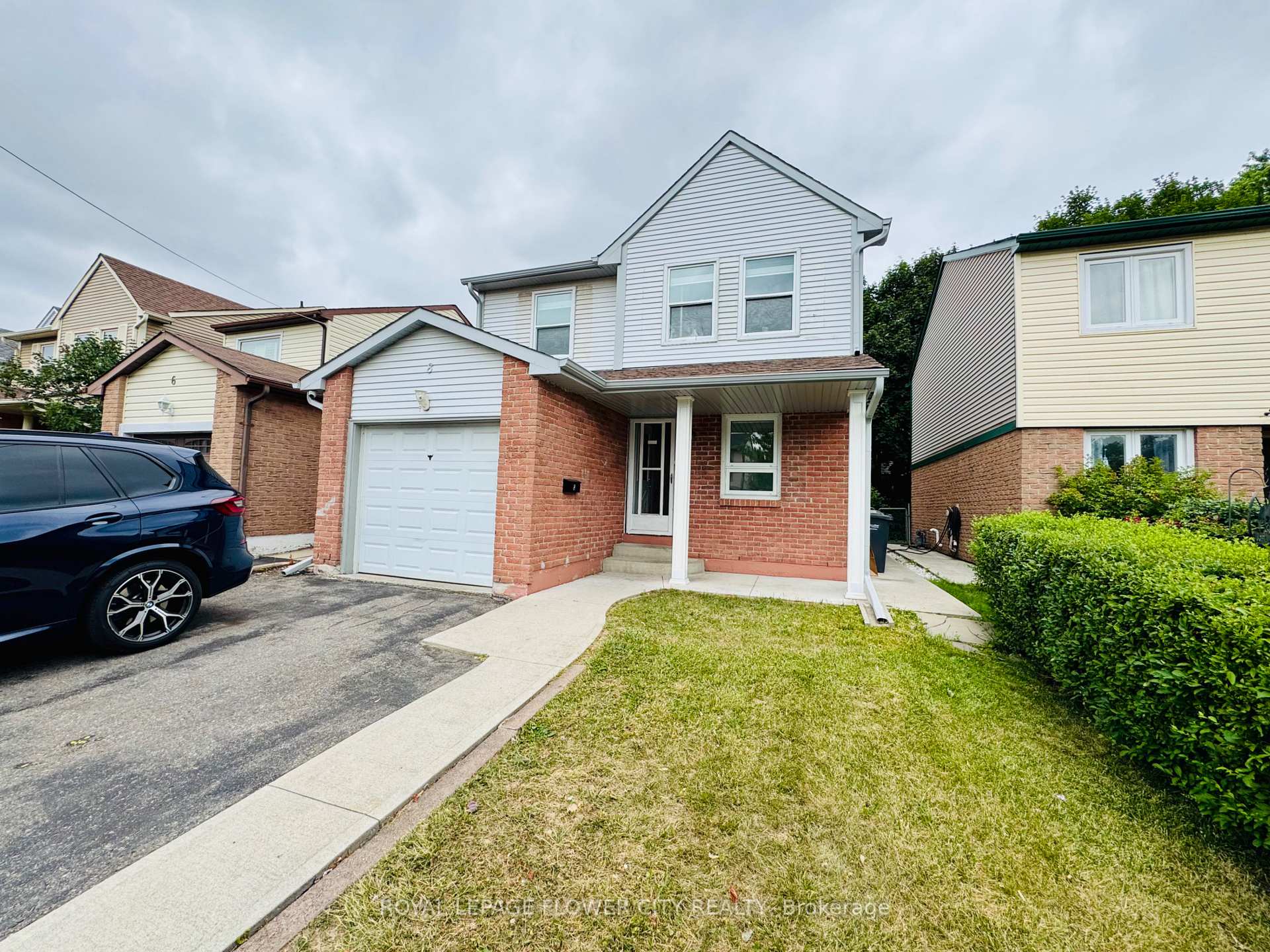 Photo 1 of 8 Junewood Crescent, Brampton, Northgate — HOMEH