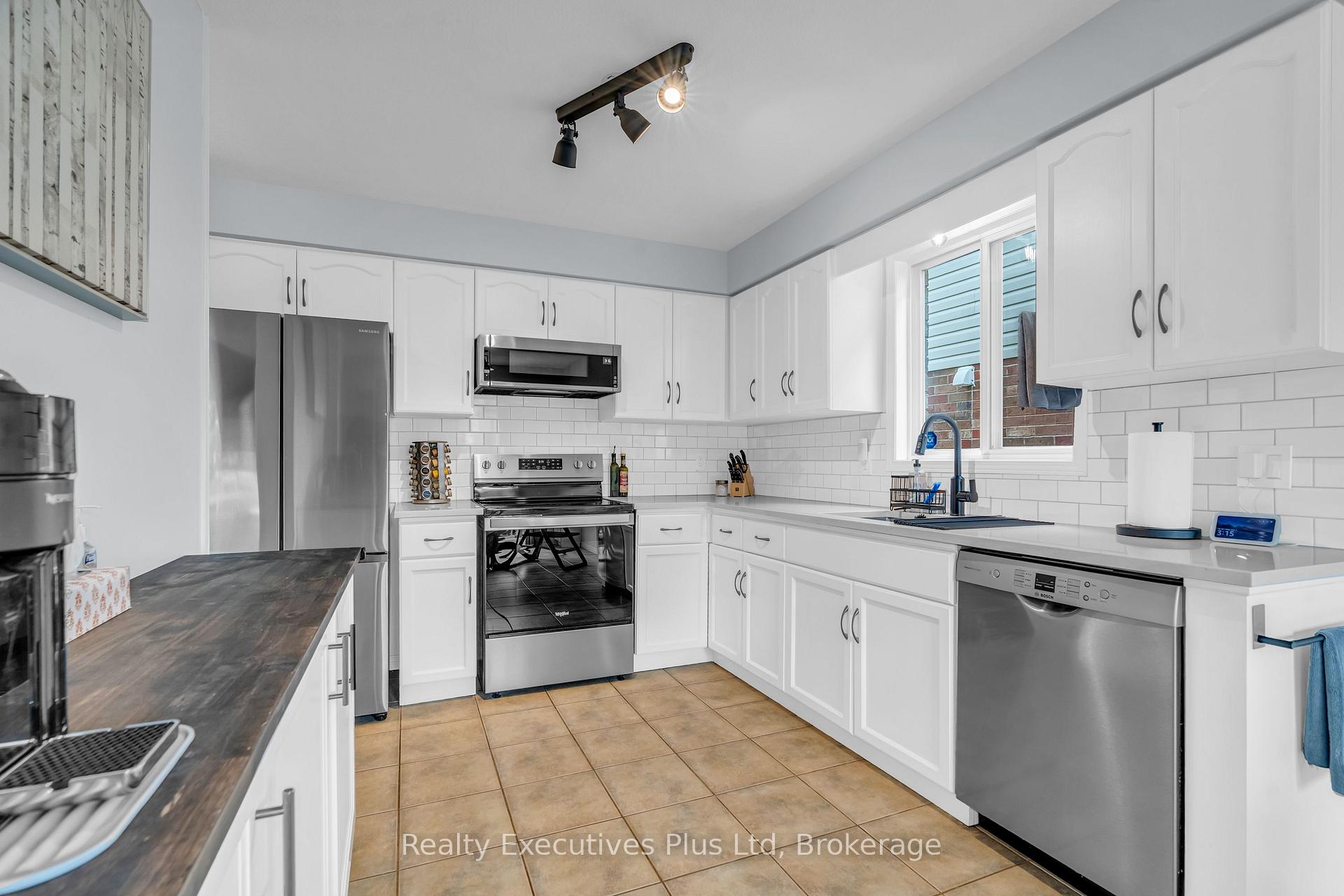 Photo 19 of 22 Warren Street, Guelph, Grange Road — HOMEH