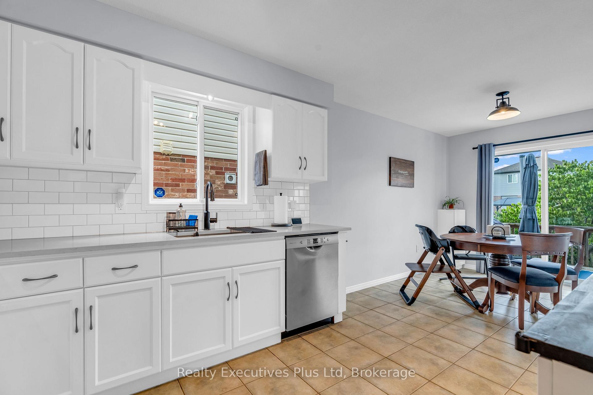 Photo 20 of 22 Warren Street, Guelph, Grange Road — HOMEH