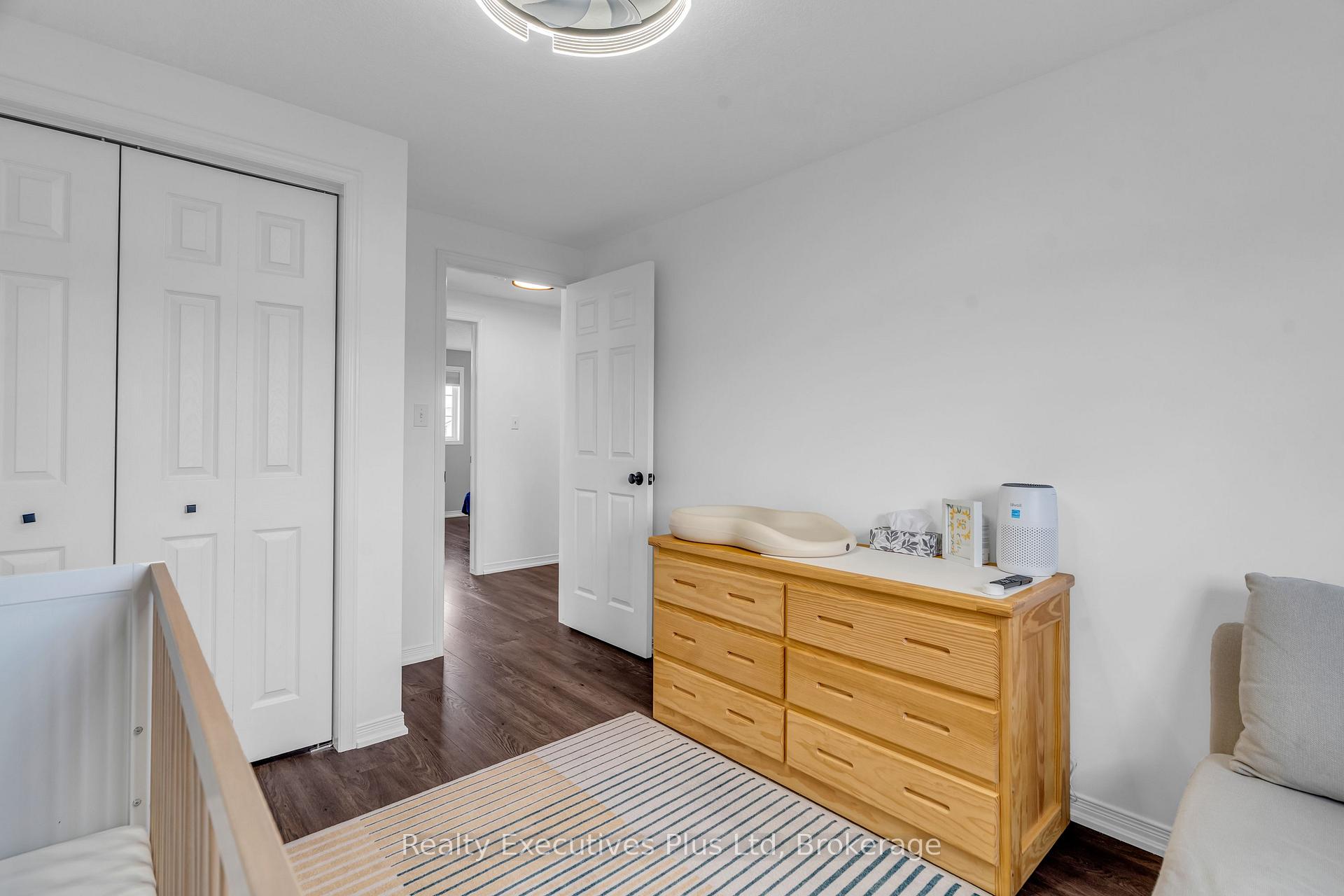 Photo 25 of 22 Warren Street, Guelph, Grange Road — HOMEH