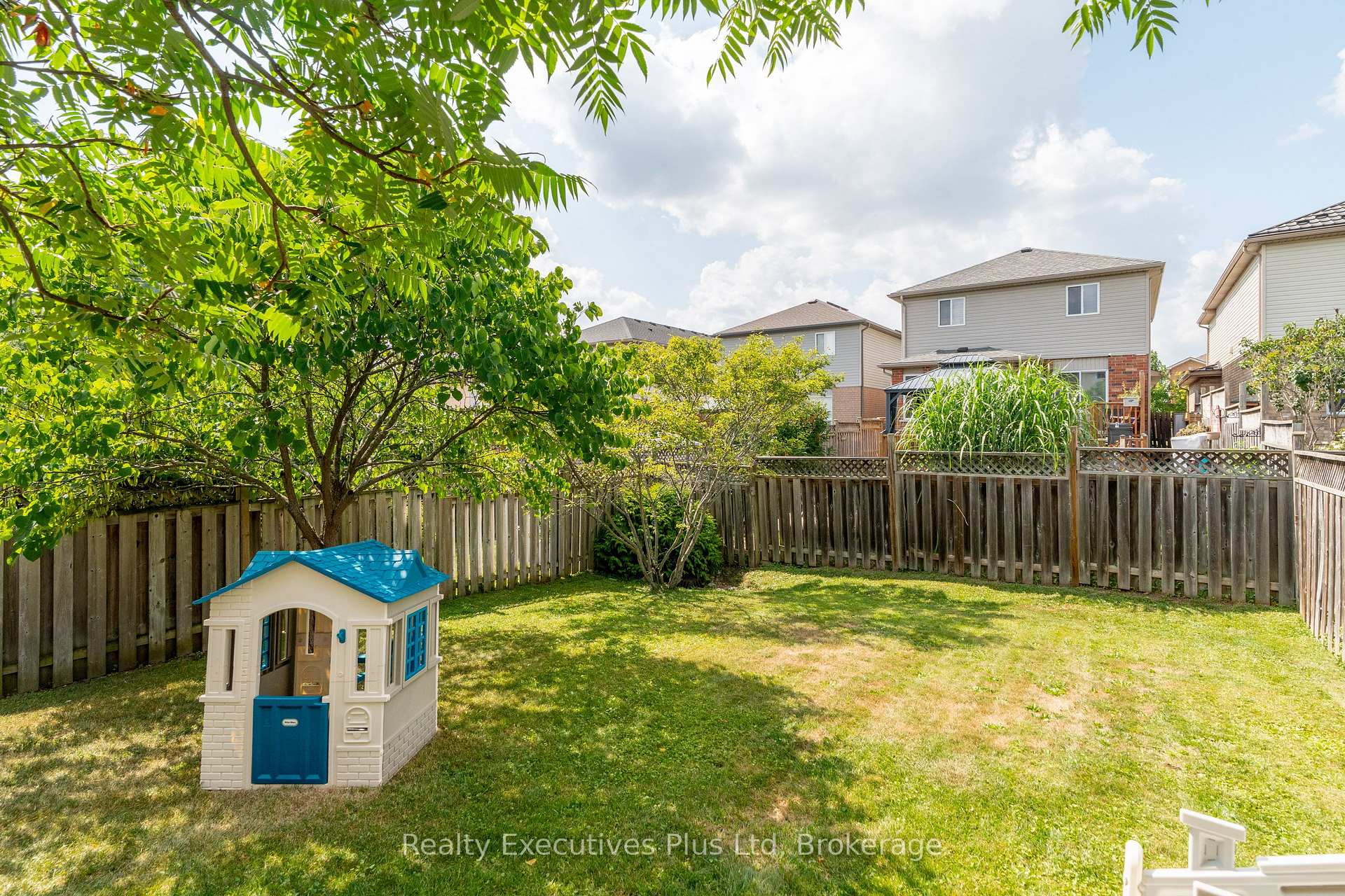 Photo 42 of 22 Warren Street, Guelph, Grange Road — HOMEH