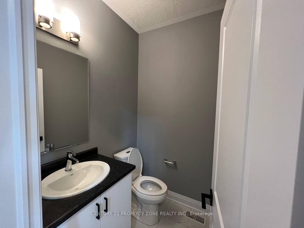 Photo 4 of 536 Nathalie Crescent, Kitchener — HOMEH