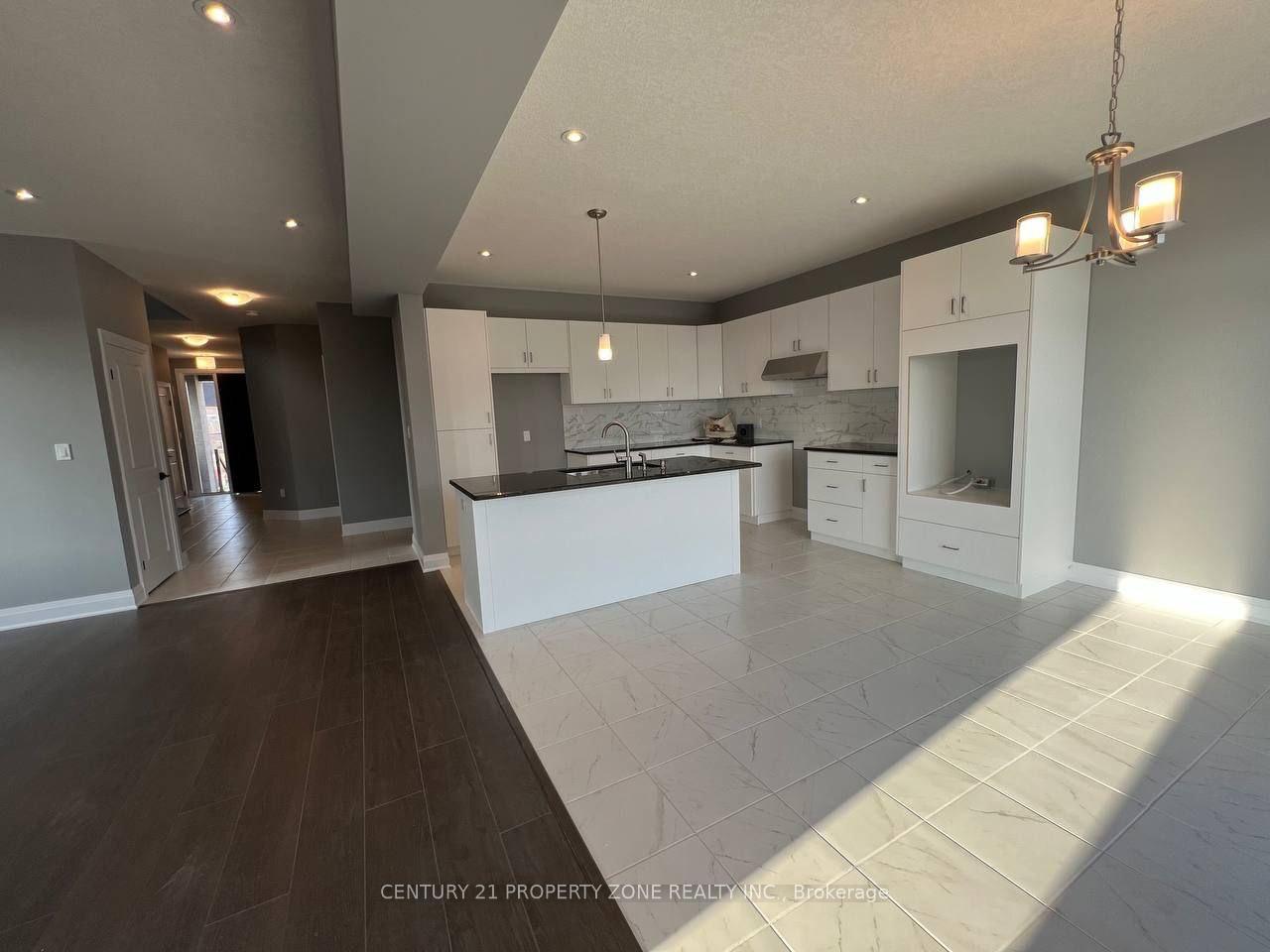 Photo 6 of 536 Nathalie Crescent, Kitchener — HOMEH