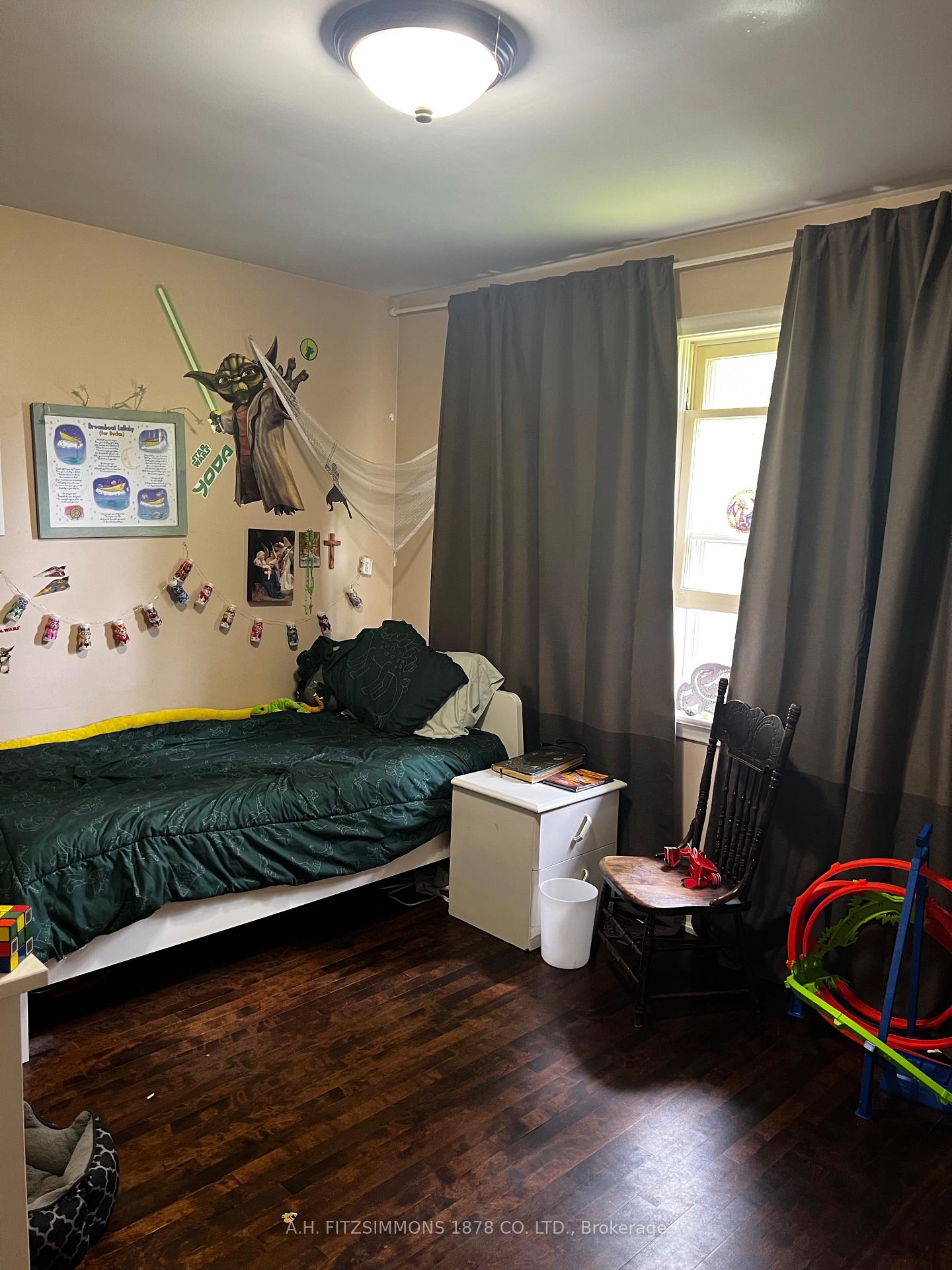 Photo 12 of 1222 Major Street, Ottawa, Braemar Park — HOMEH