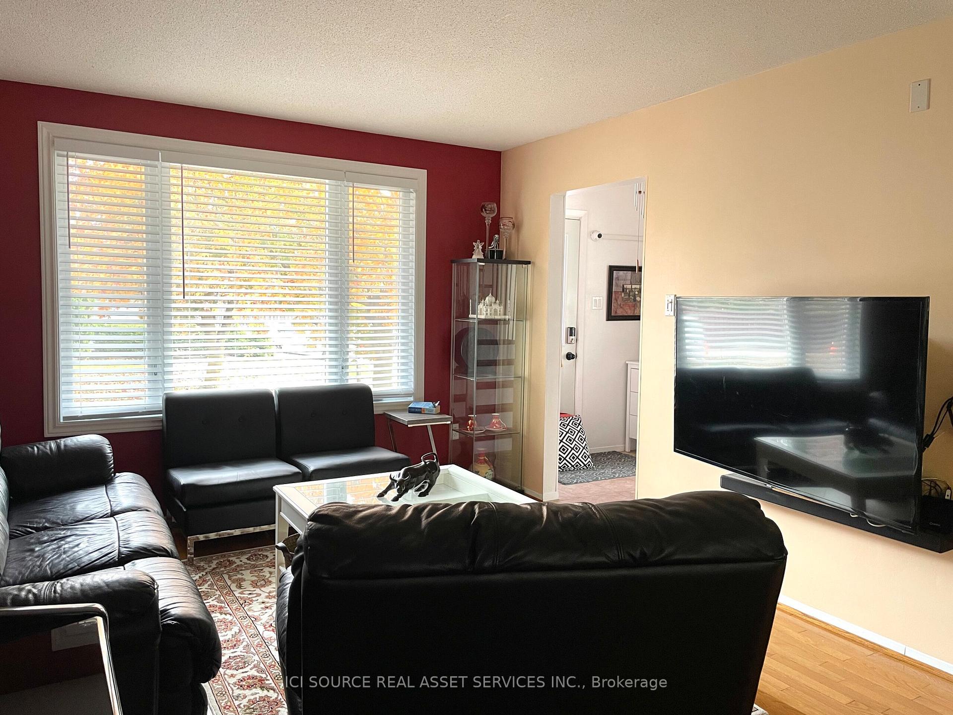 Photo 6 of 59 Hoover Drive, Markham, Thornhill — HOMEH