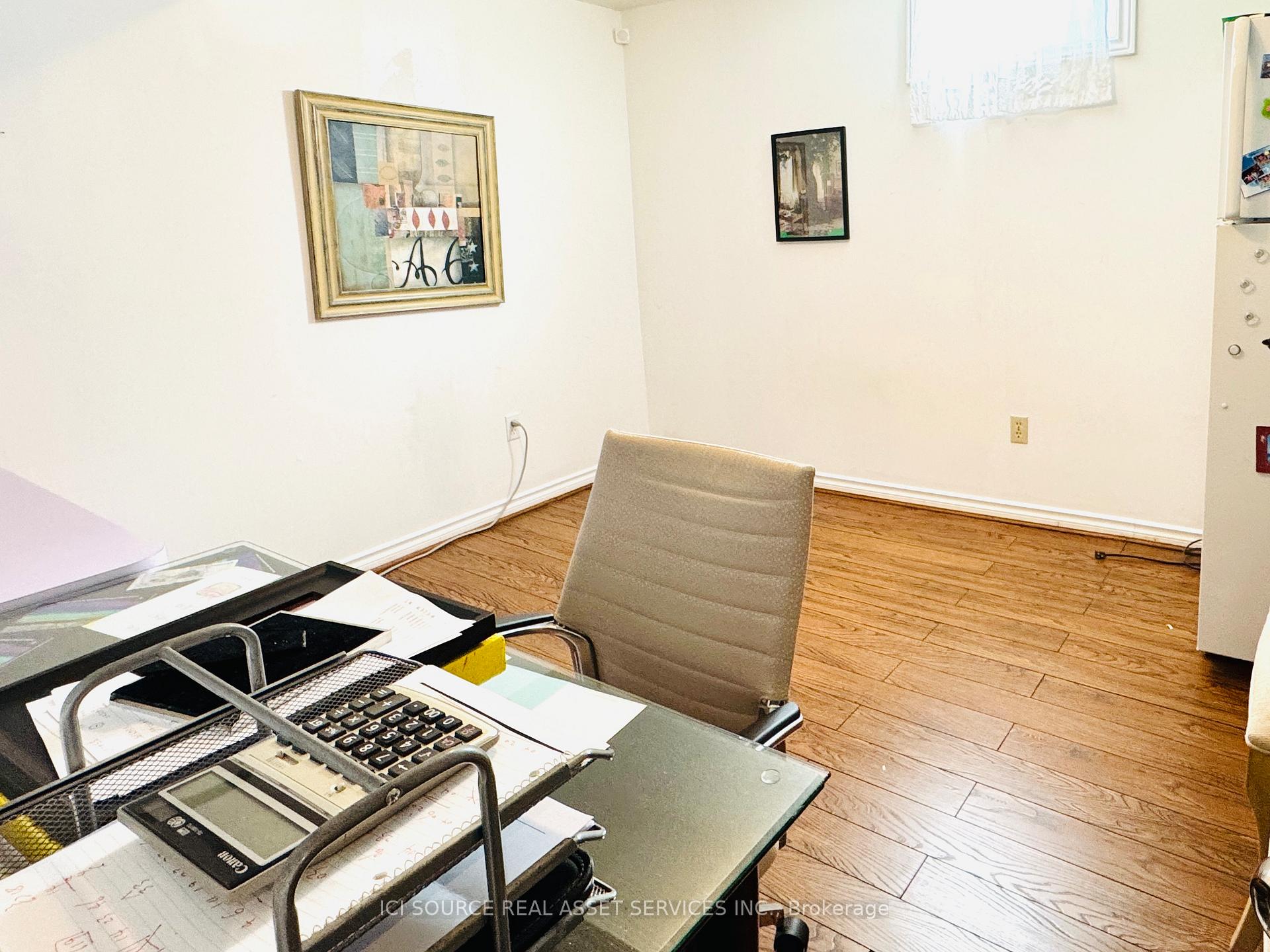Photo 11 of 59 Hoover Drive, Markham, Thornhill — HOMEH
