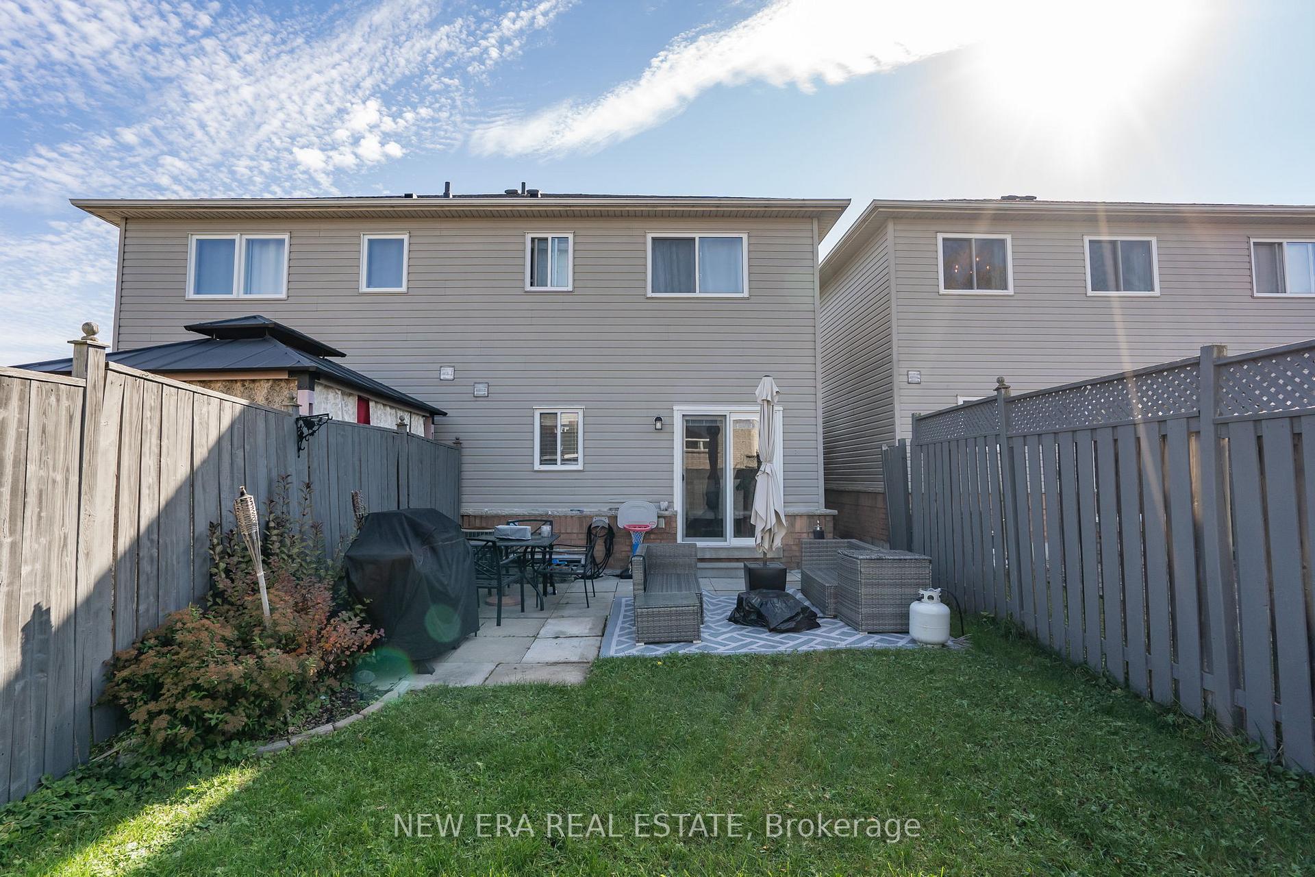 Photo 23 of 302 Swindells Street, Clarington, Bowmanville — HOMEH