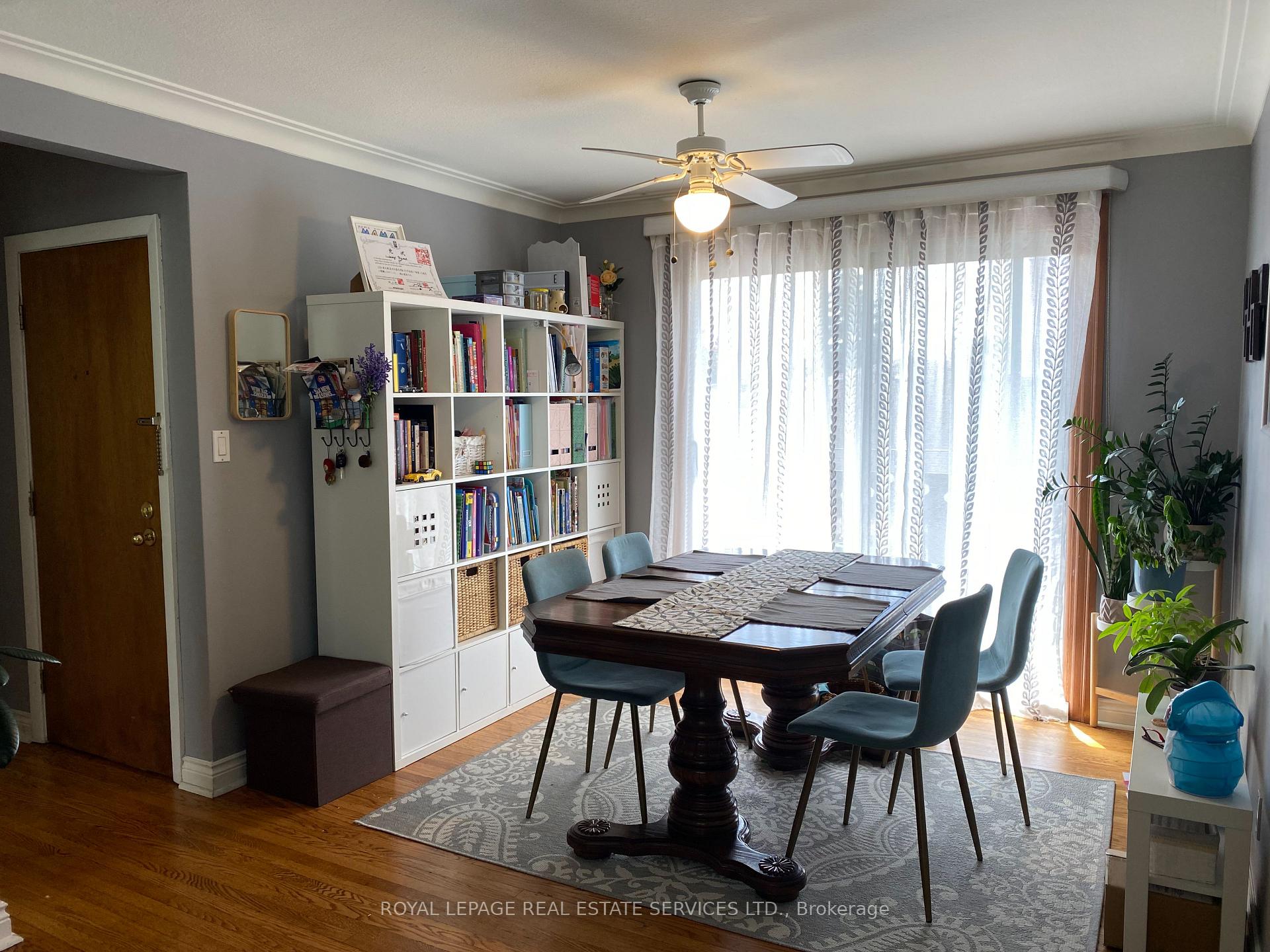 Photo 9 of Unit 2nd, 3 Yorkview Drive, Etobicoke, Stonegate-Queensway — HOMEH