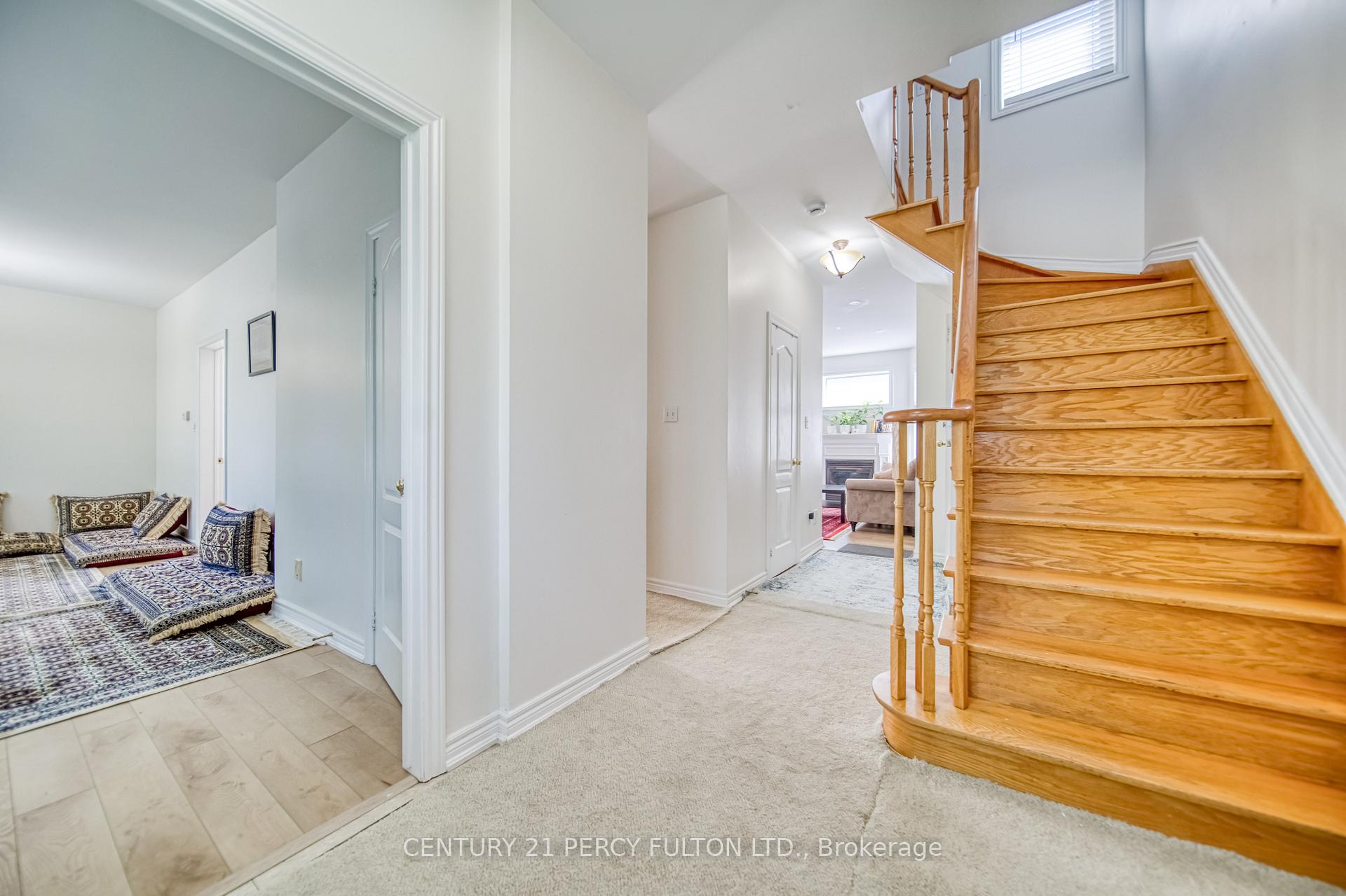 Photo 2 of 38 Milroy Lane, Markham, Cornell — HOMEH