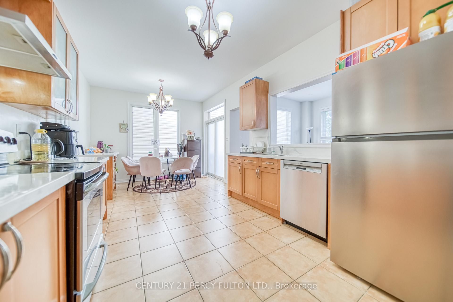 Photo 8 of 38 Milroy Lane, Markham, Cornell — HOMEH