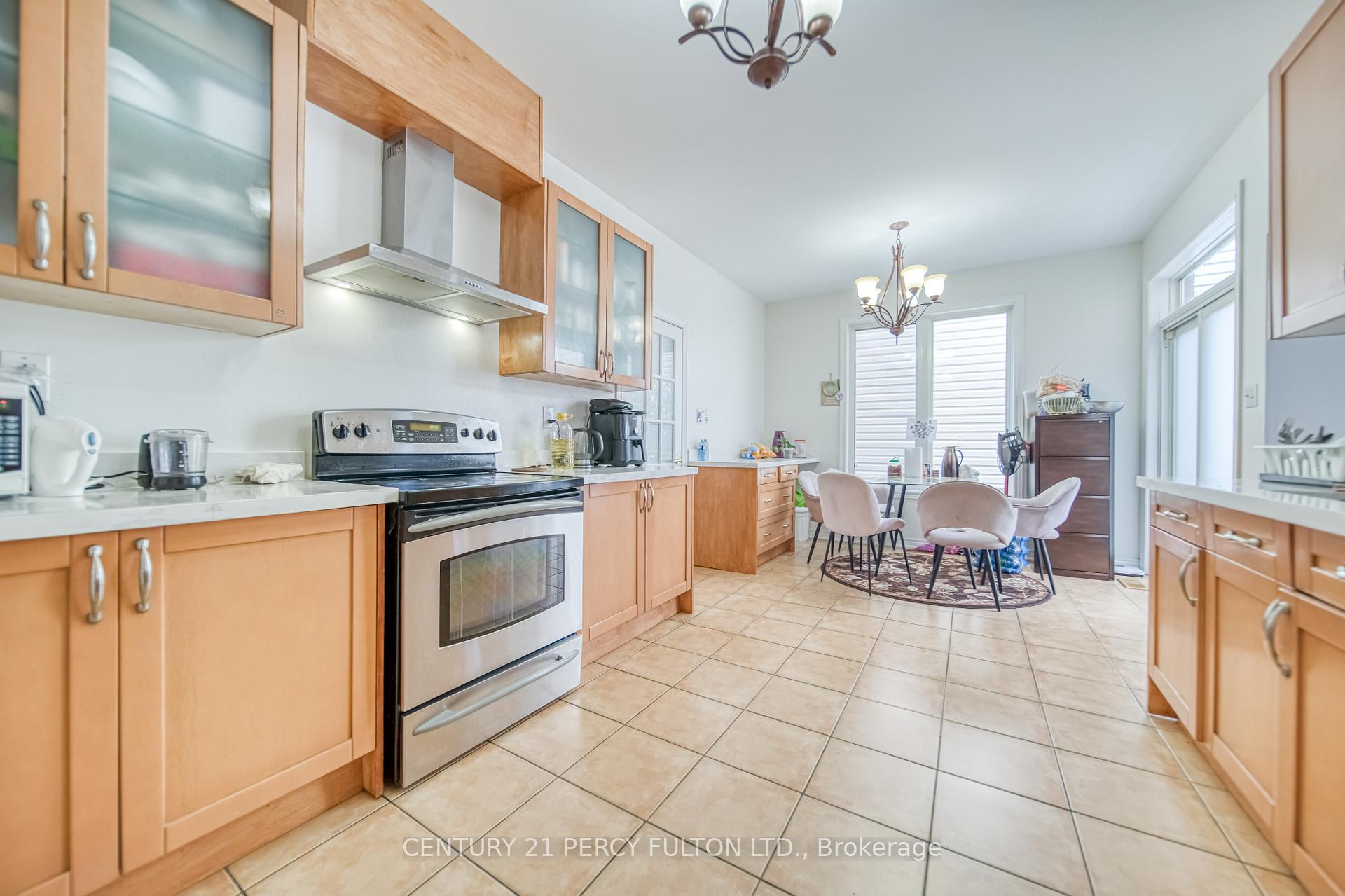 Photo 5 of 38 Milroy Lane, Markham, Cornell — HOMEH