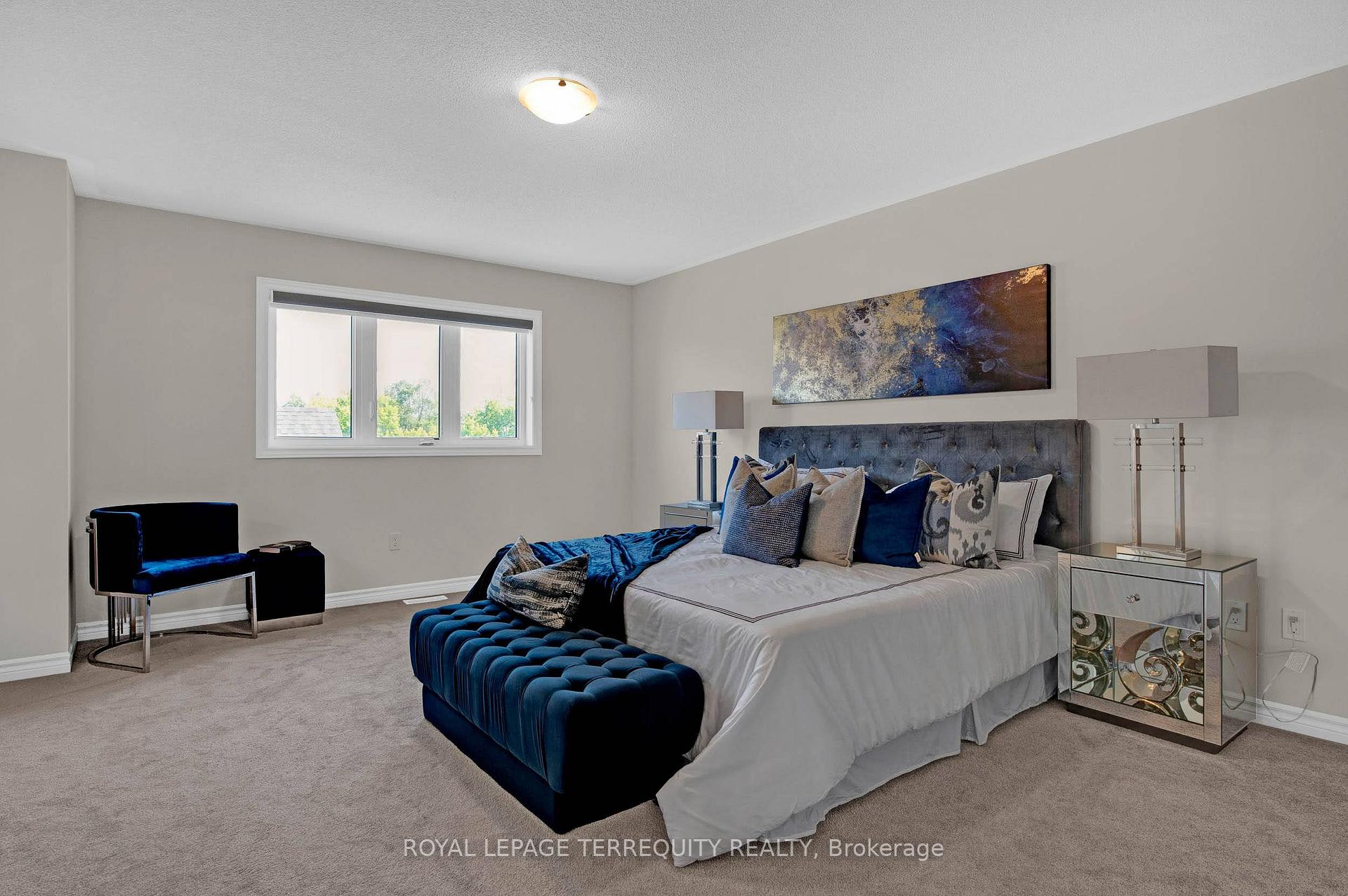 Photo 20 of 61 Jack Potts Way, Clarington, Courtice — HOMEH