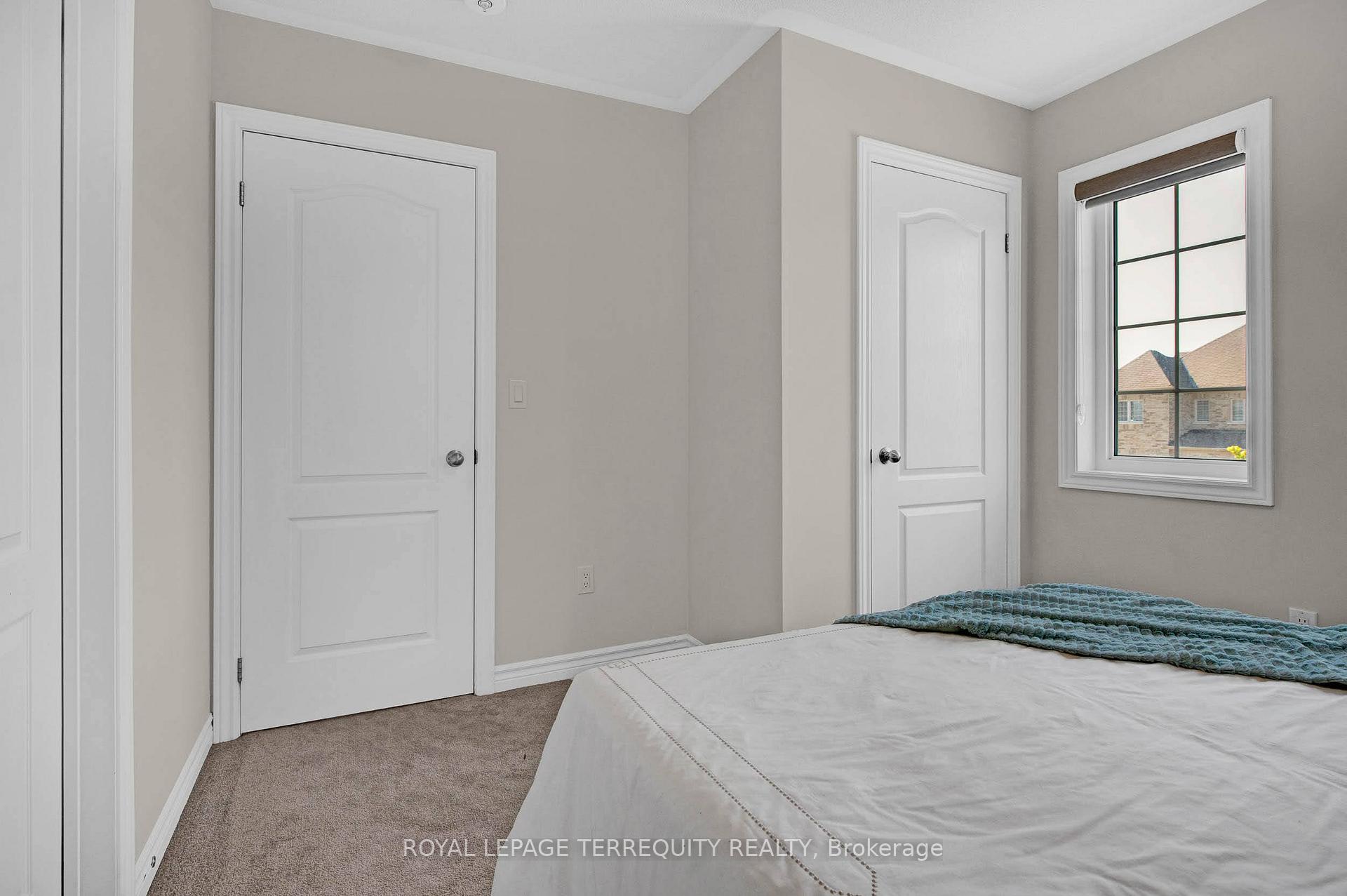 Photo 29 of 61 Jack Potts Way, Clarington, Courtice — HOMEH