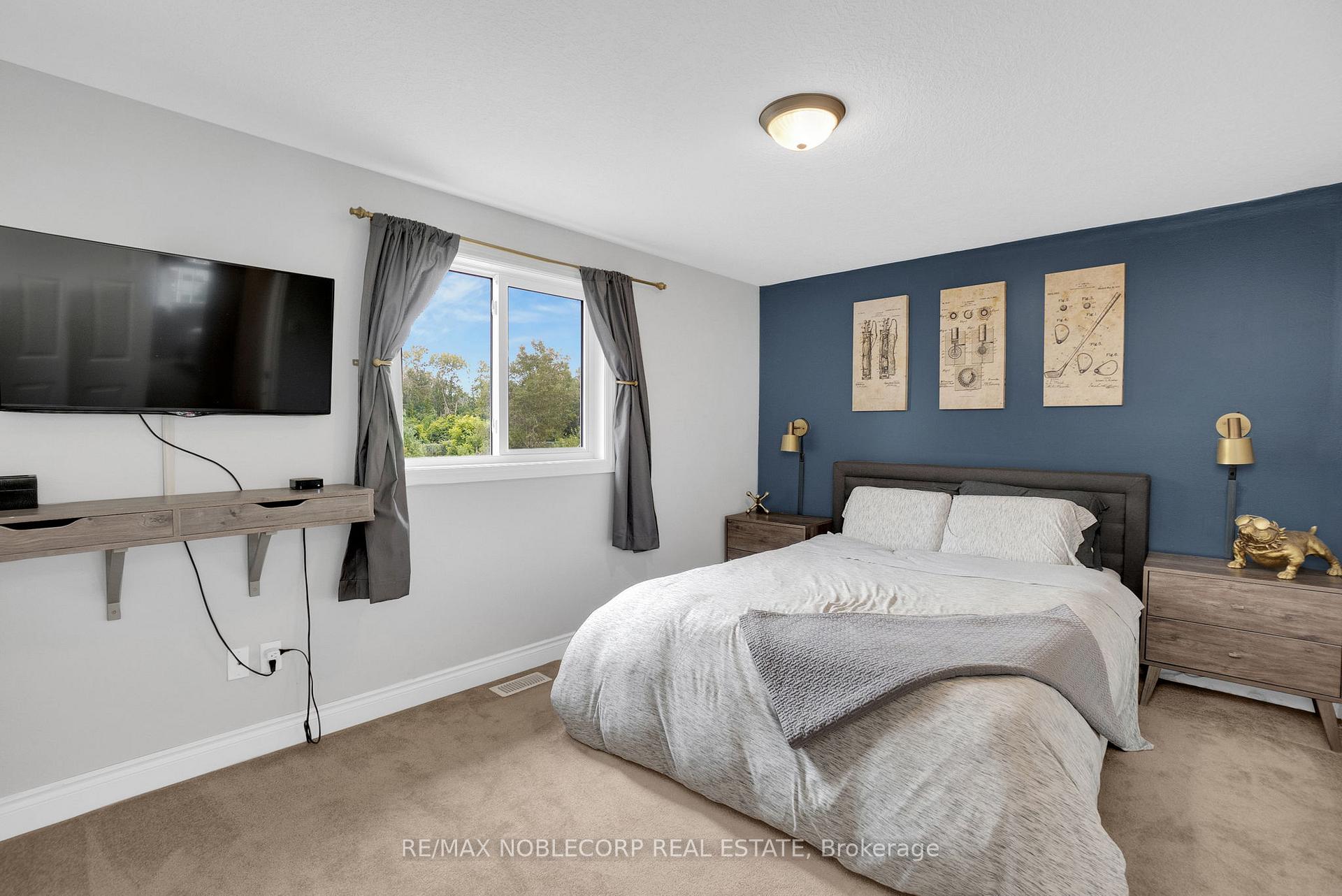 Photo 17 of 45 Hewitt Lane, Guelph, Willow West/Sugarbush/West Acres — HOMEH