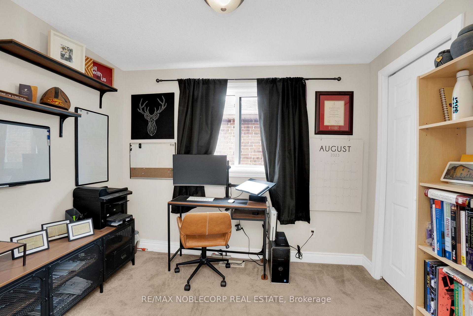 Photo 21 of 45 Hewitt Lane, Guelph, Willow West/Sugarbush/West Acres — HOMEH