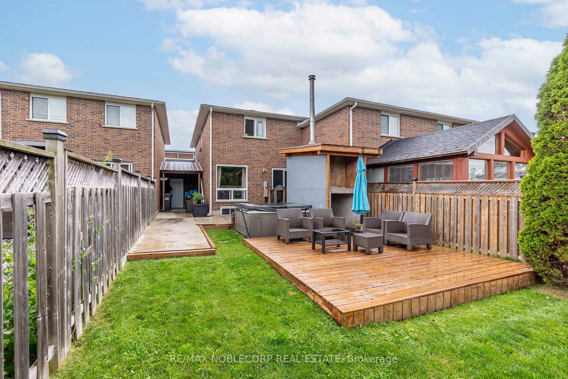 Photo 26 of 45 Hewitt Lane, Guelph, Willow West/Sugarbush/West Acres — HOMEH