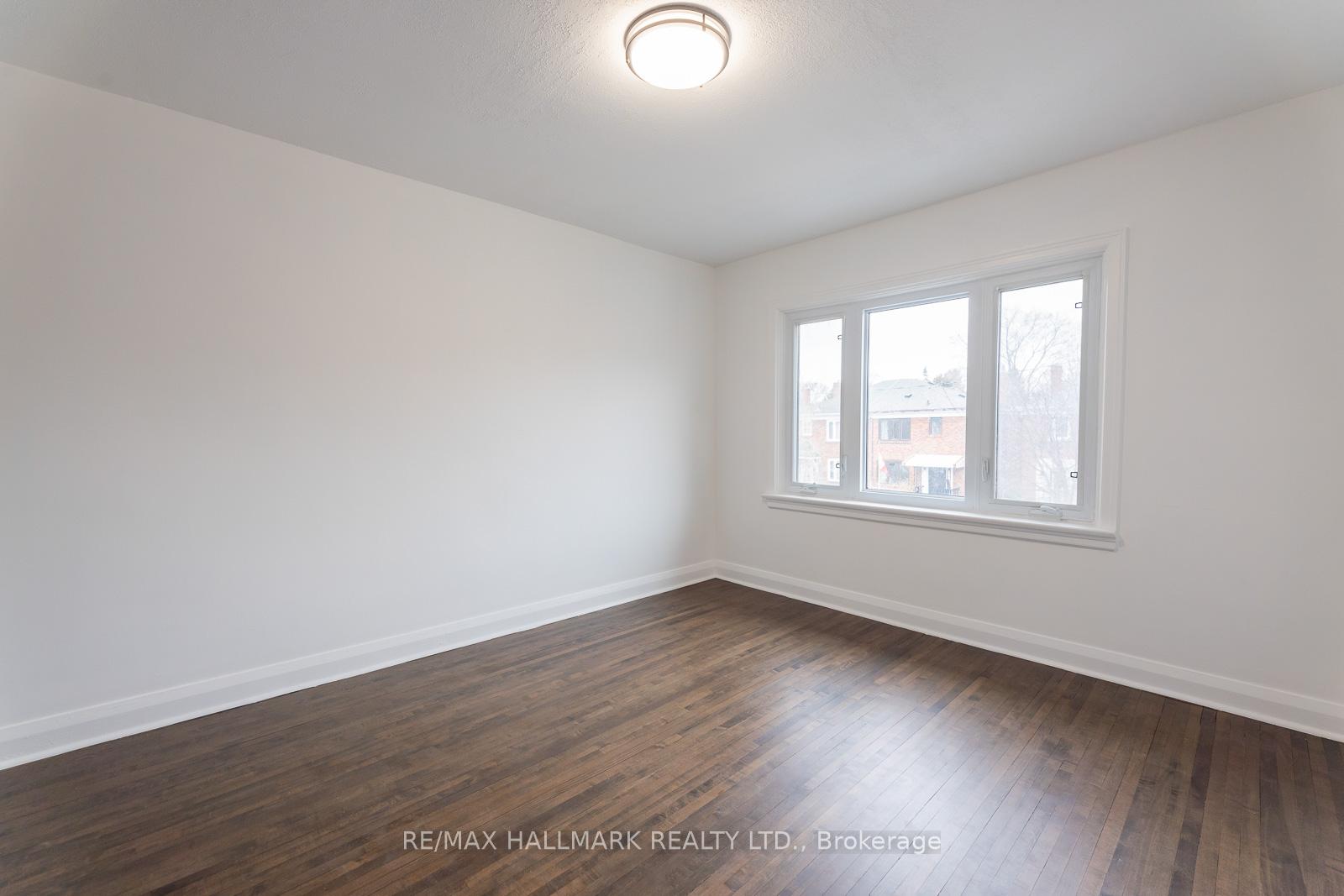 Photo 16 of 49 Hertle Avenue, Toronto, Greenwood-Coxwell — HOMEH