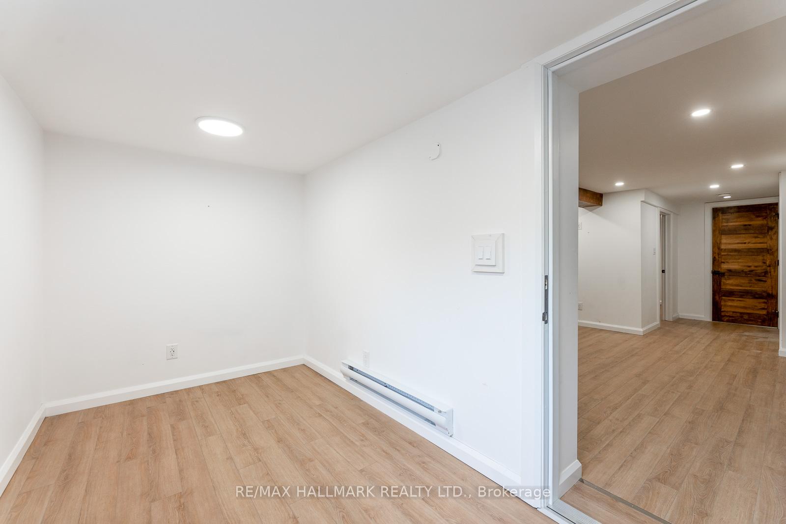 Photo 28 of 49 Hertle Avenue, Toronto, Greenwood-Coxwell — HOMEH
