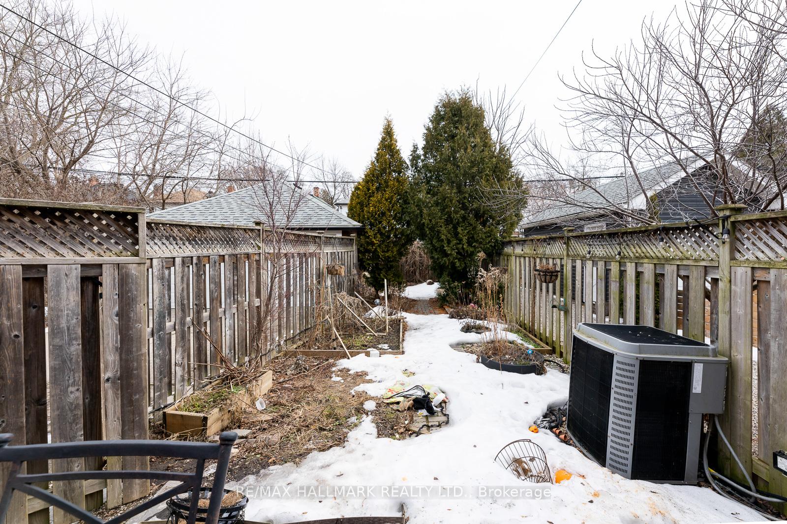 Photo 35 of 49 Hertle Avenue, Toronto, Greenwood-Coxwell — HOMEH