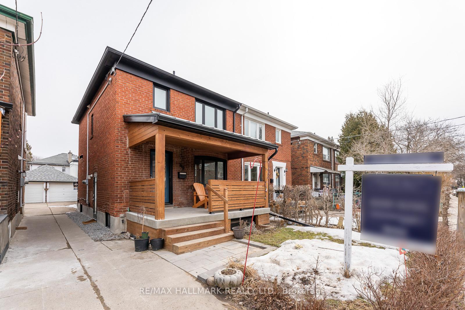Photo 39 of 49 Hertle Avenue, Toronto, Greenwood-Coxwell — HOMEH